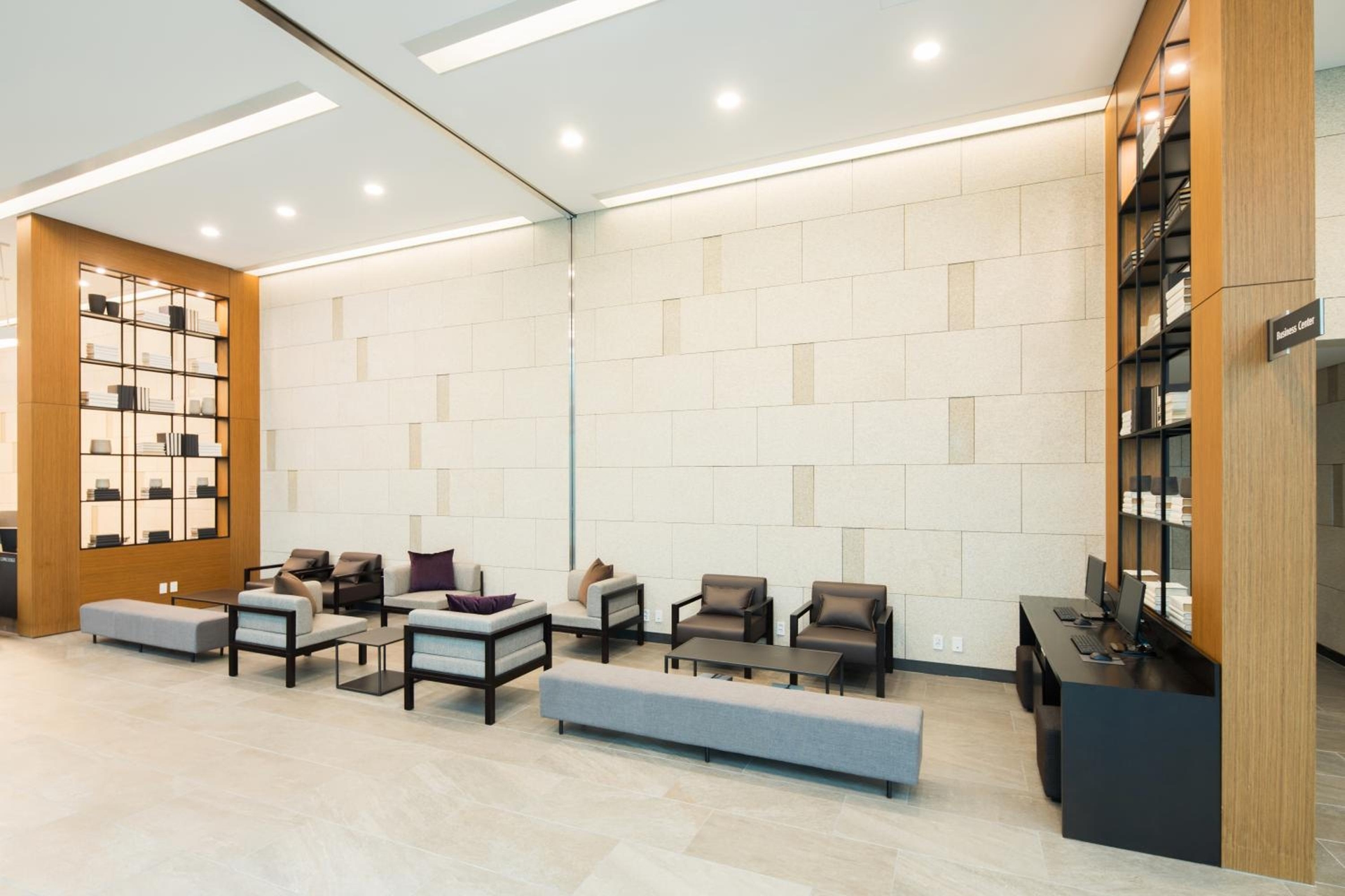 Foto de Orakai Cheonggyesan Hotel, BW Premier Collection