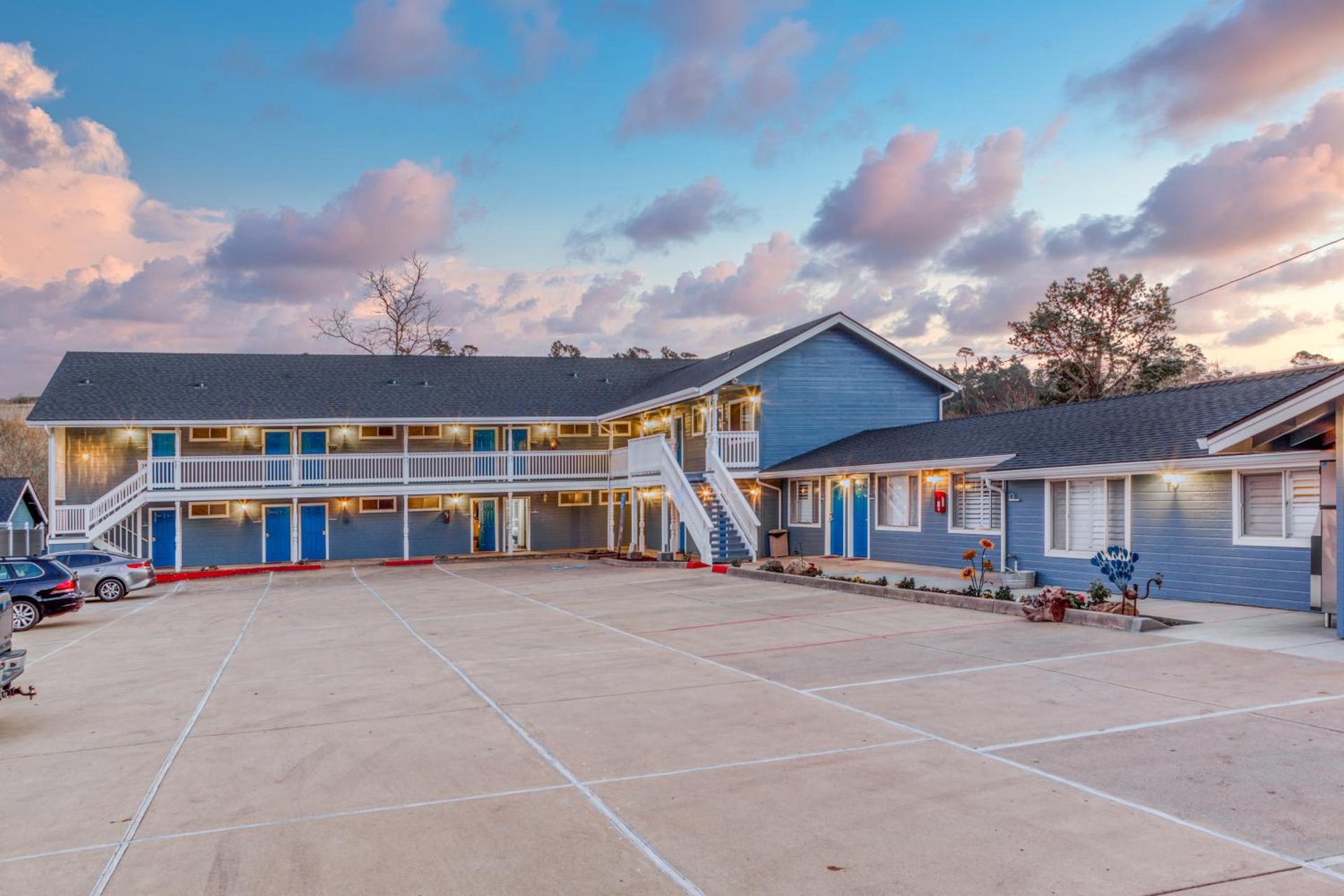 Creekside Inn Downtown, Cambria