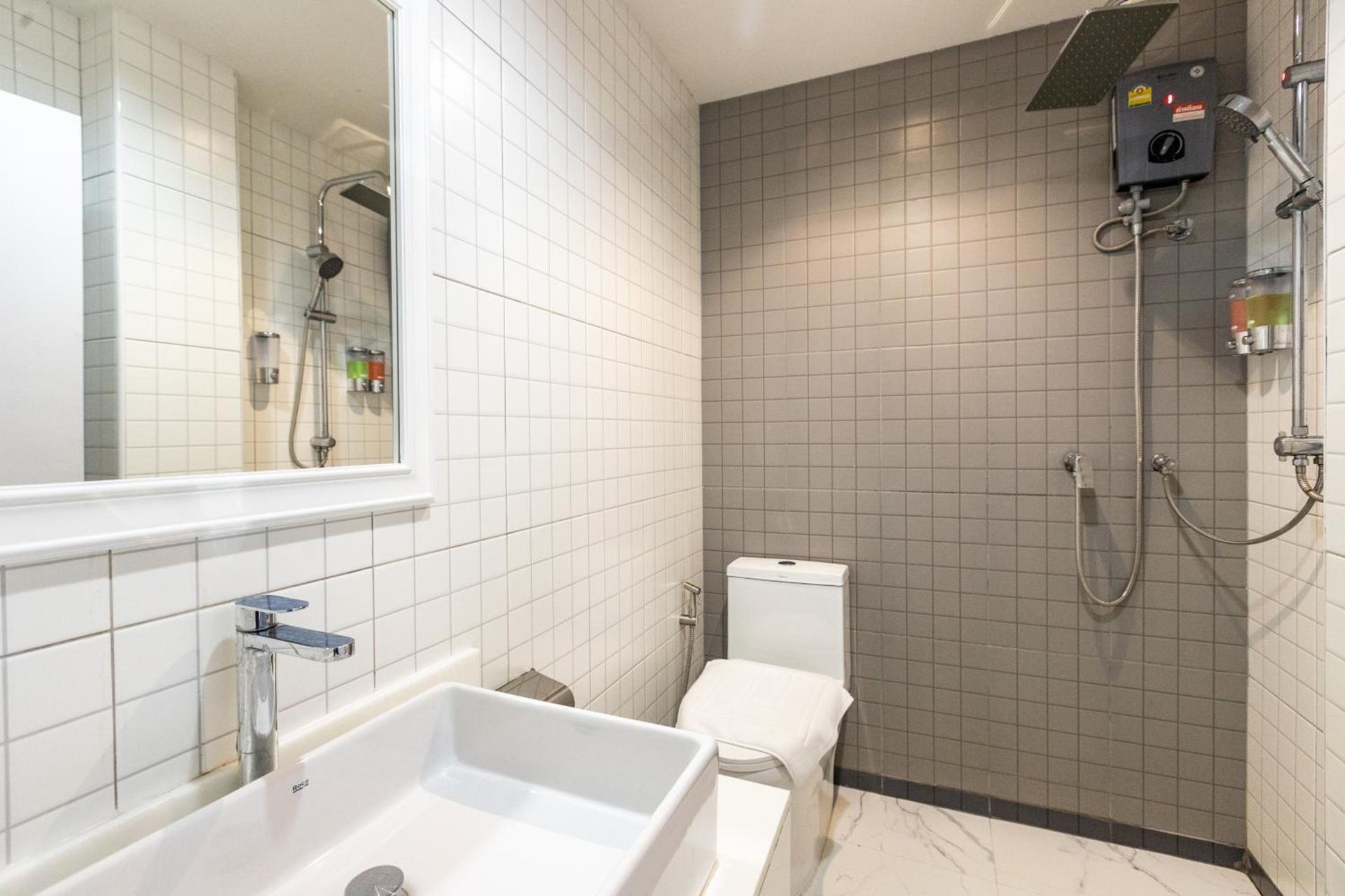 Foto de Baan Kun Mhor Hostel บ้านคุณหมอโฮสเทล
