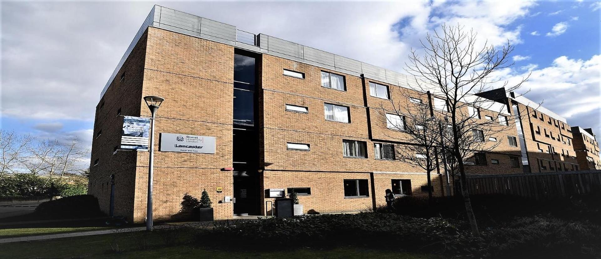 Lancaster Hotel, Uxbridge