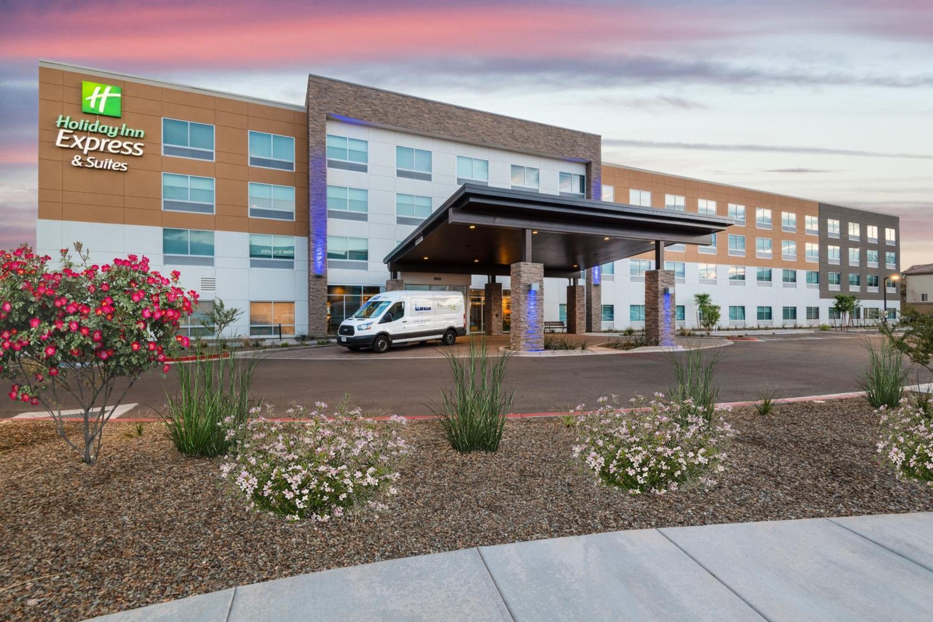 Holiday Inn Express & Suites - Phoenix - Airport North by IHG, Phoenix