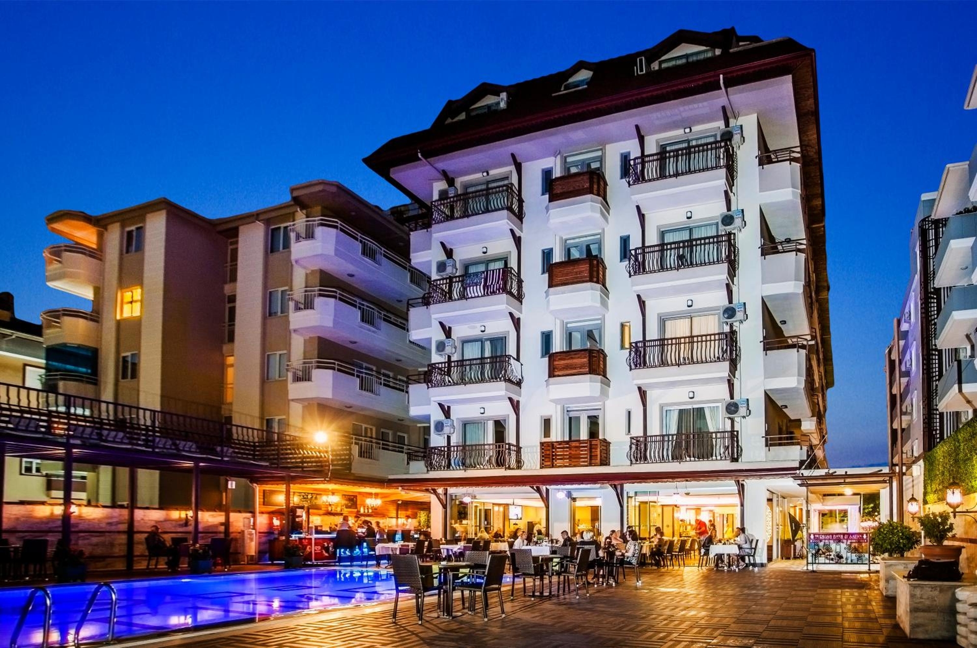 Oba Time Hotel