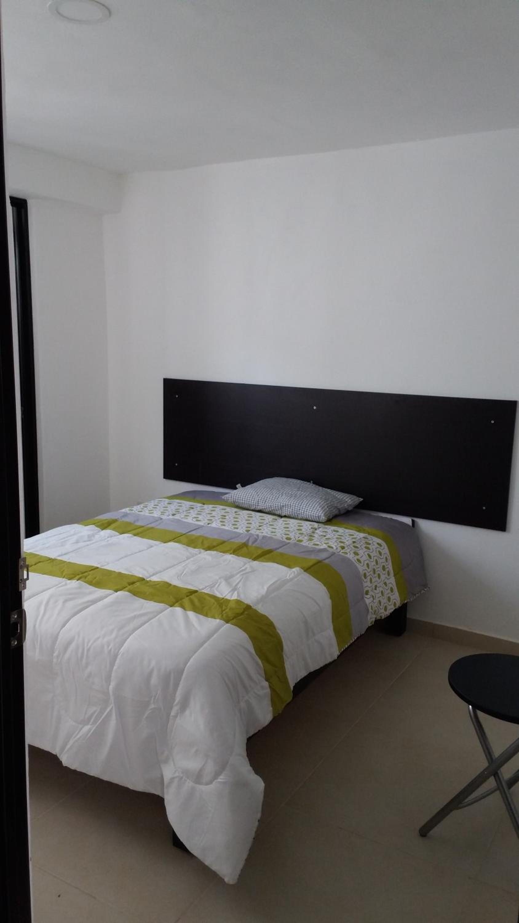 Foto de Casa Zona Iteso, Expo, Plaza del Sol, 4 habitaciones 8 huespedes / compartida