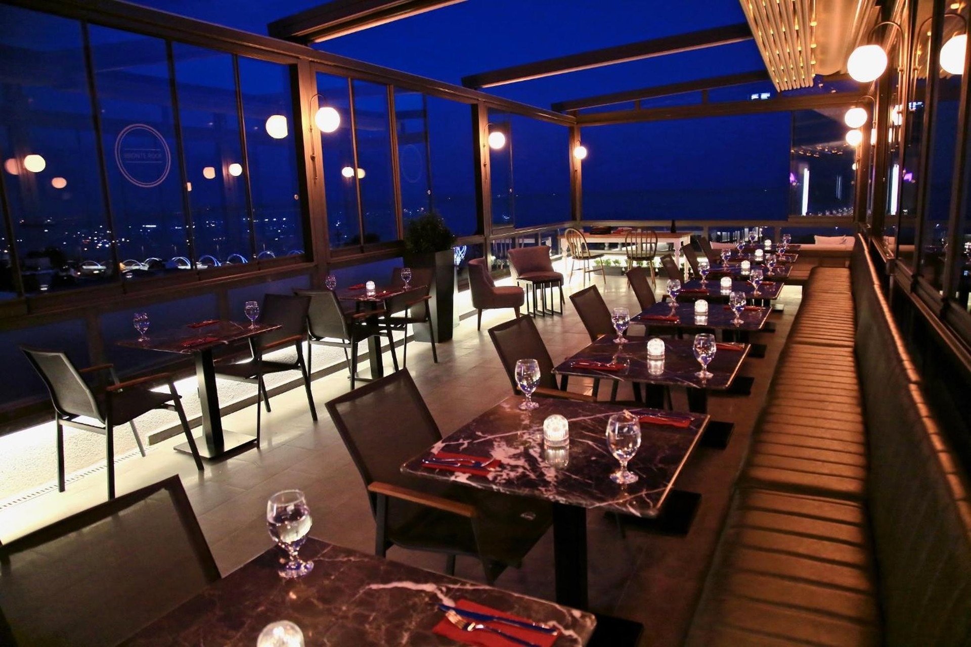Foto de HOTEL BRONTE