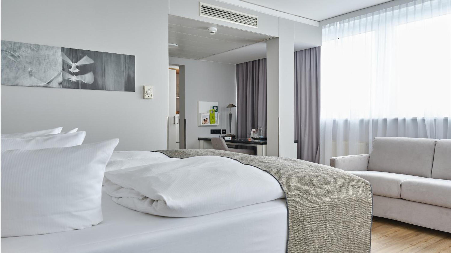 Foto de Holiday Inn Berlin Airport - Conference Centre by IHG