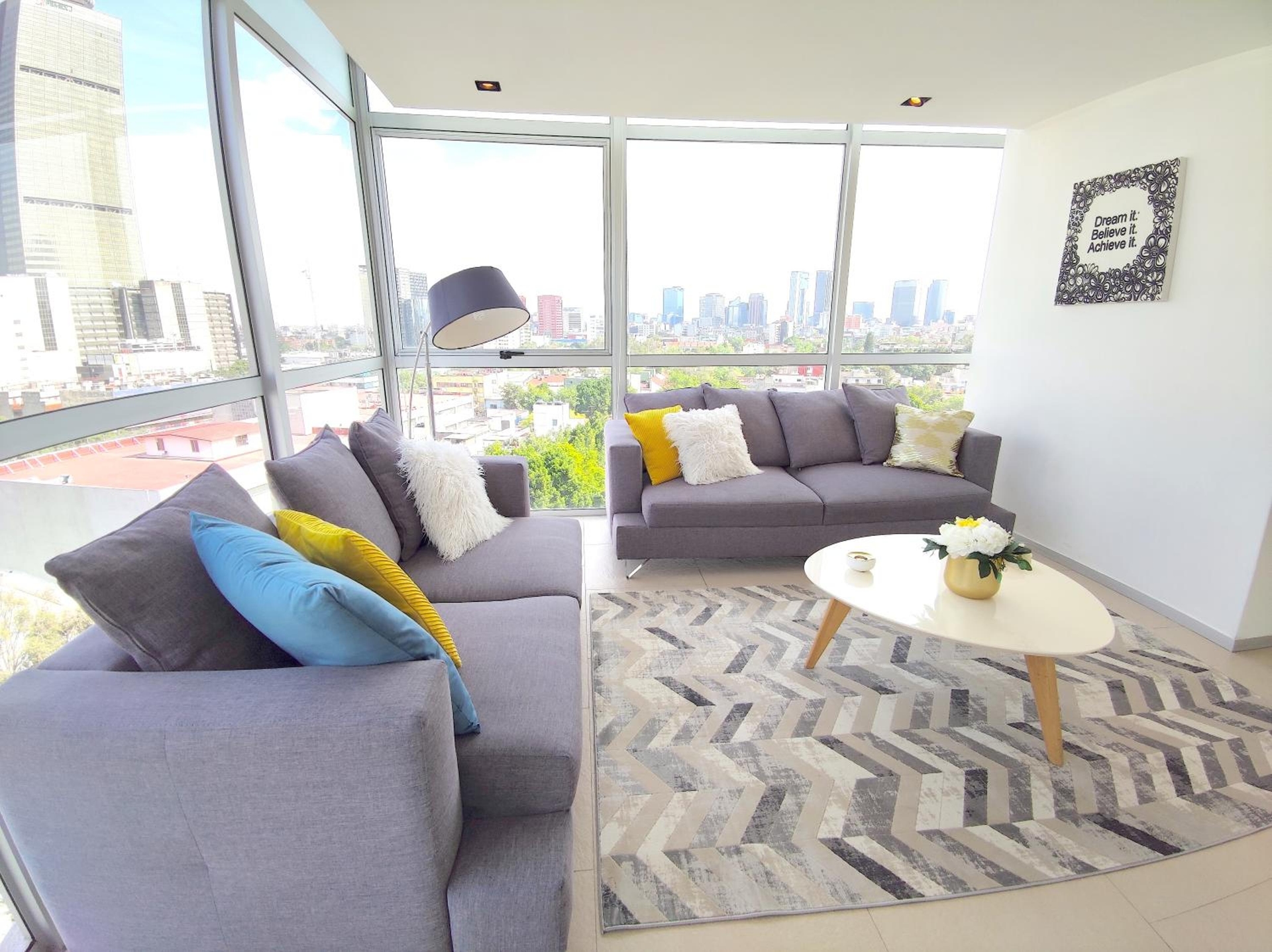 Foto de Aurora MaiaHome-2BD Amazing view in Polanco -Pool Gym SPA