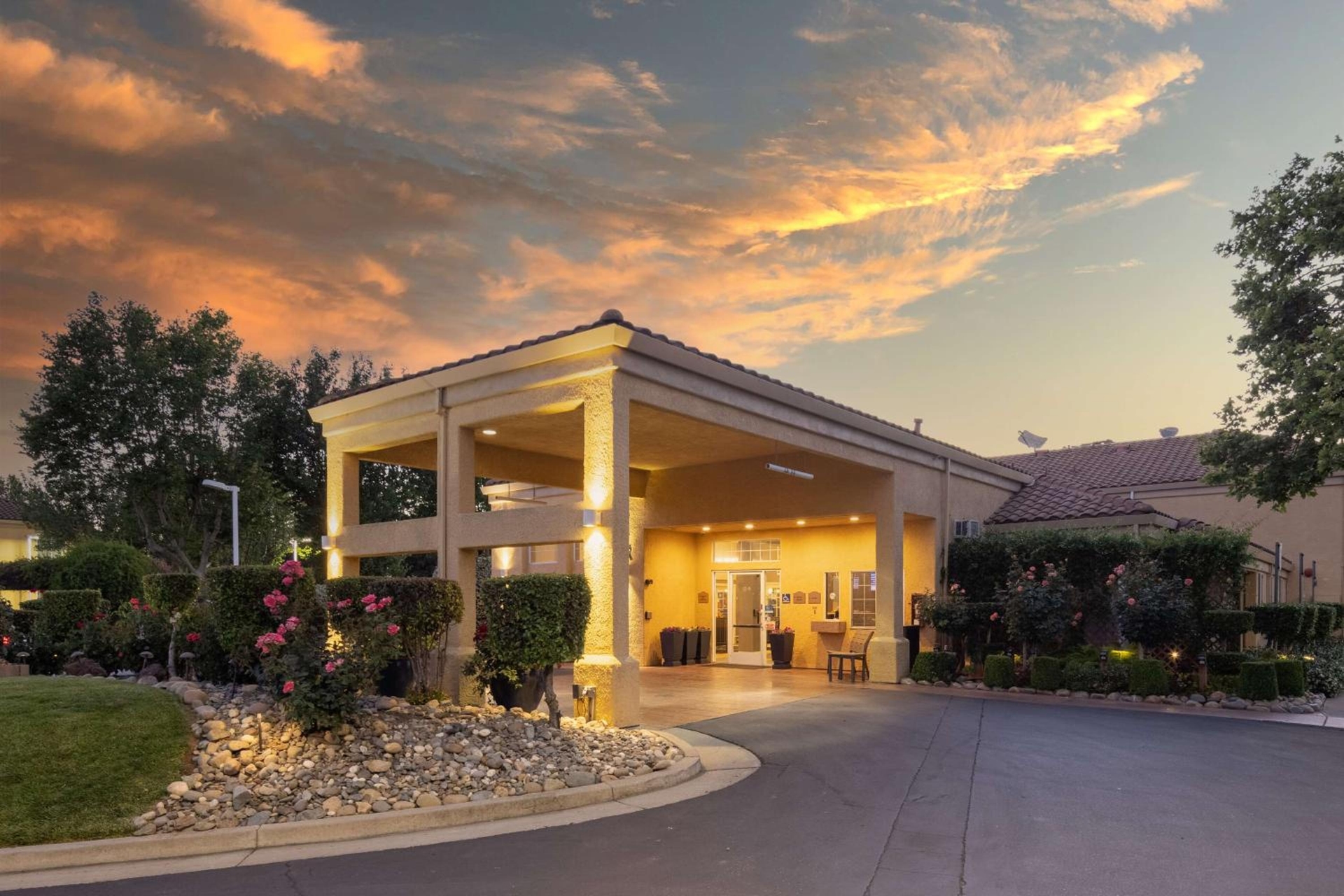 Best Western Plus Dixon Davis, Dixon