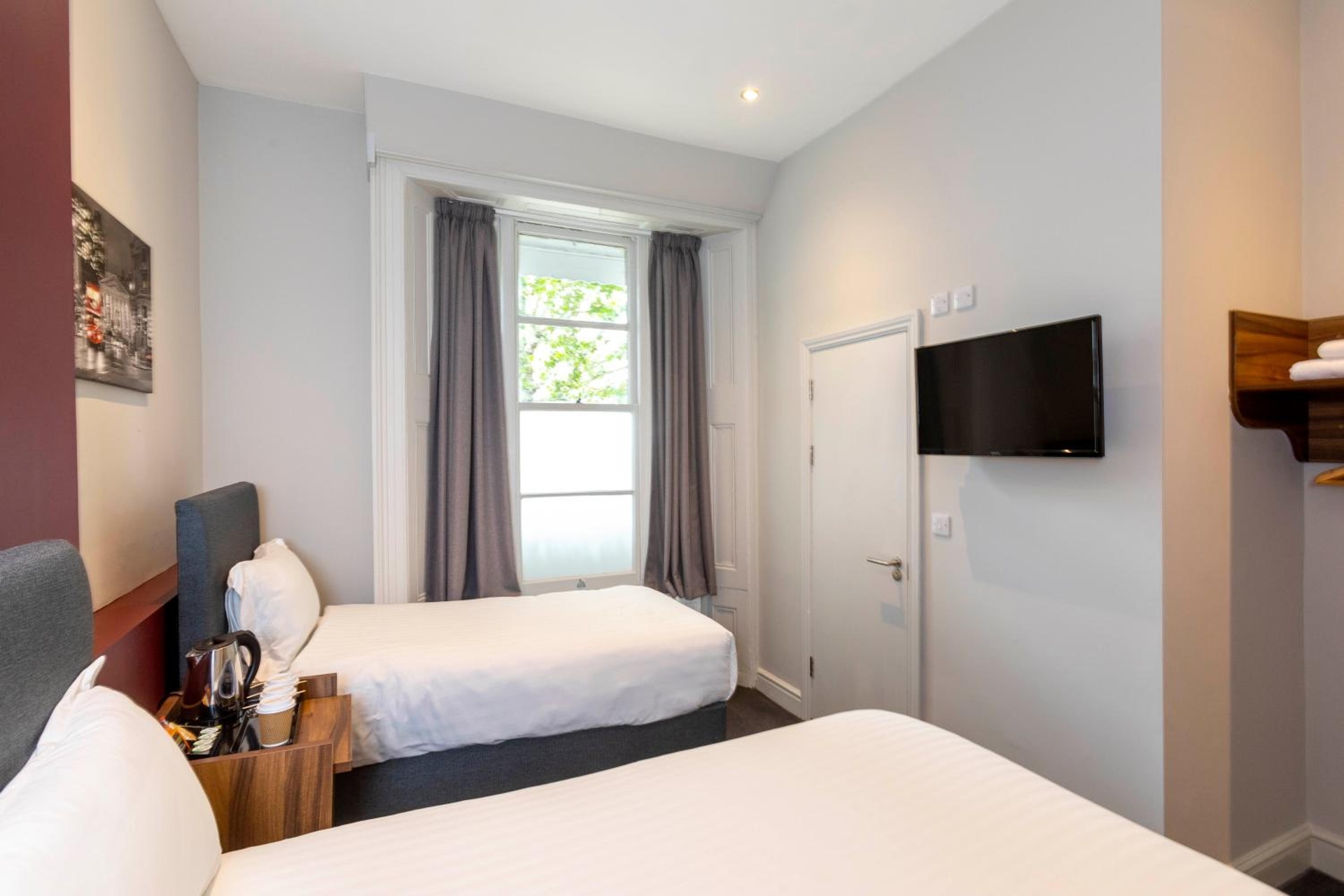 Royal Park Hotel, London