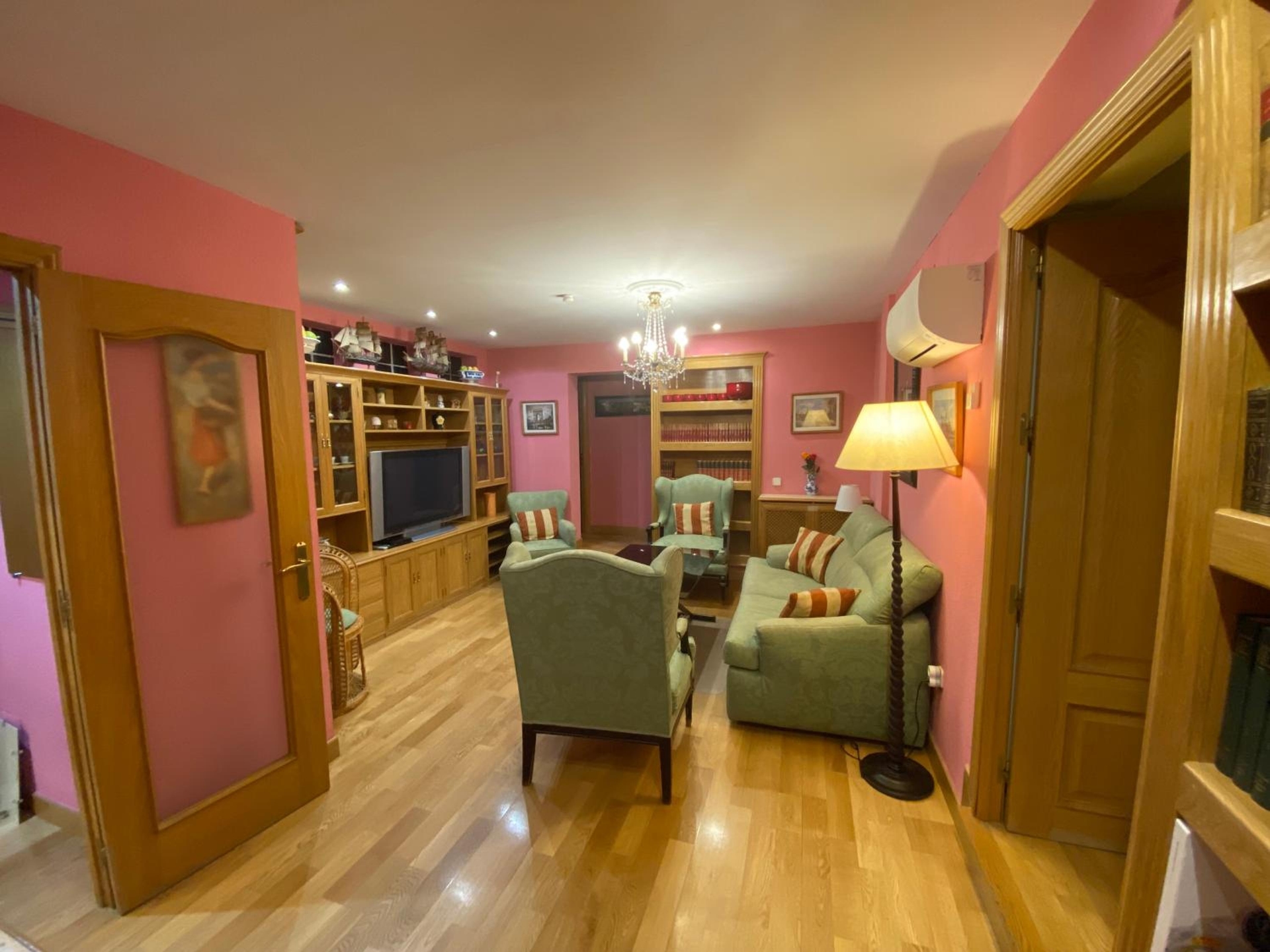 Apartamentos Carlos, Madrid