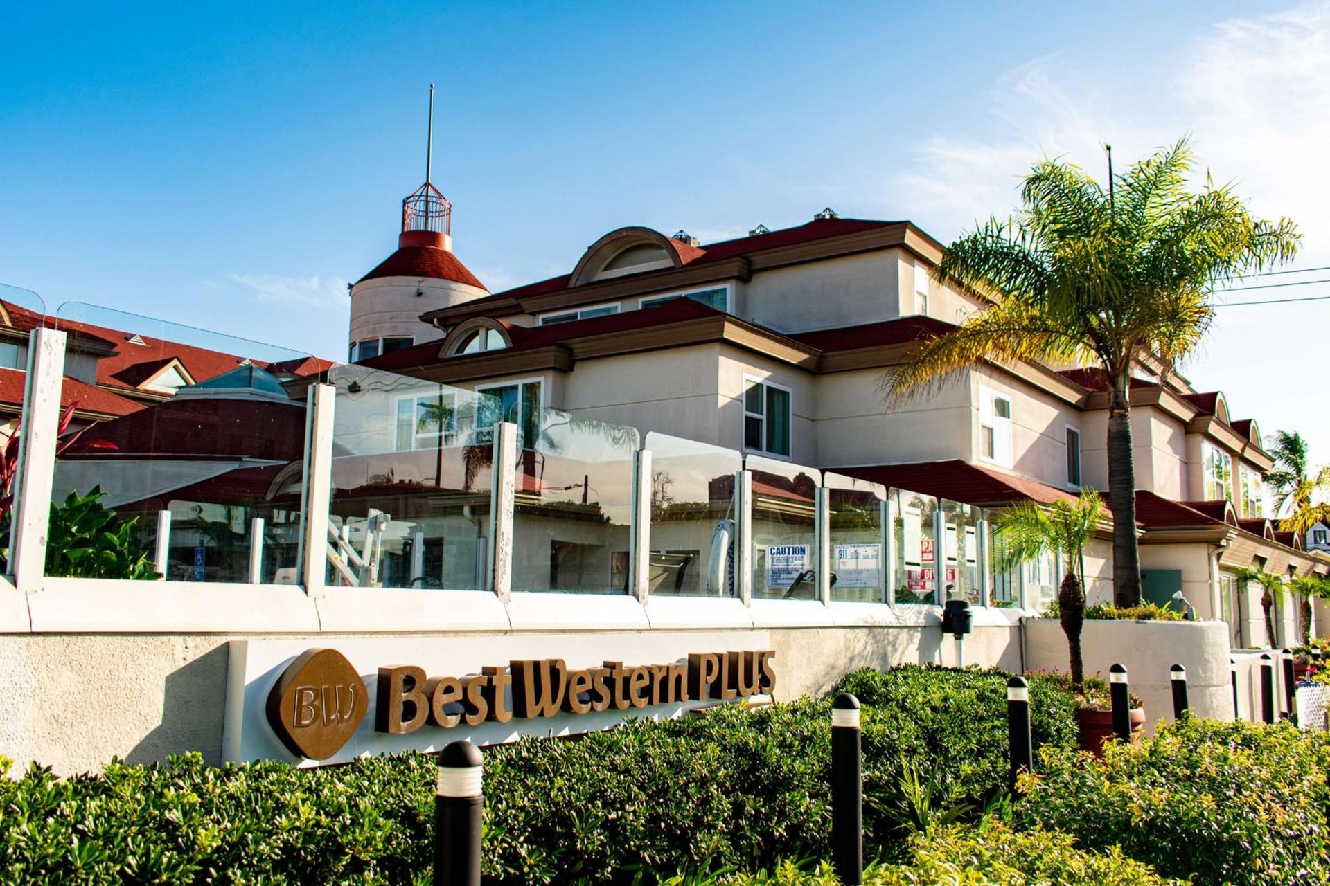 Best Western Plus Suites Hotel Coronado Island, Coronado
