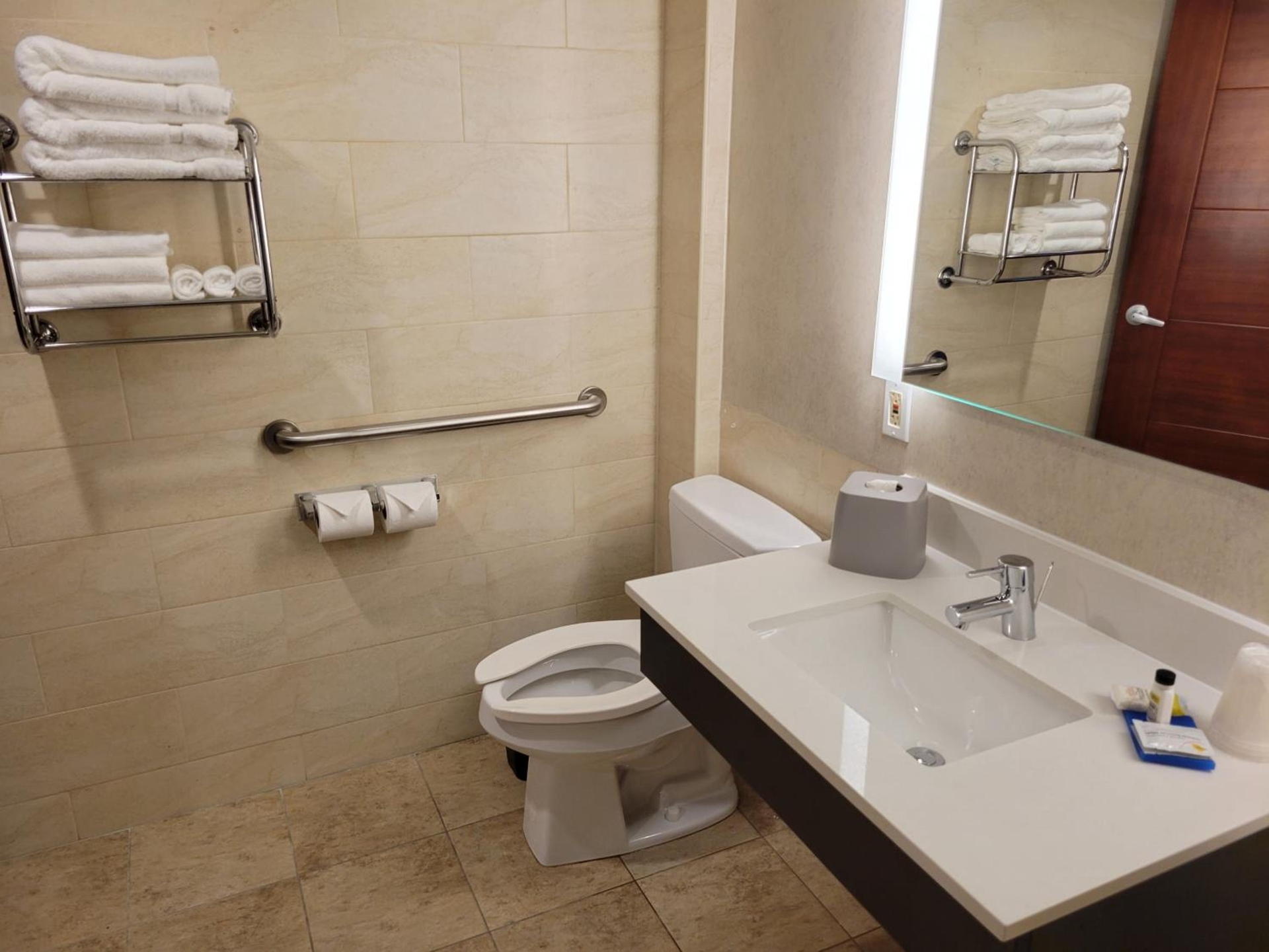 Foto de Holiday Inn Express Maspeth by IHG