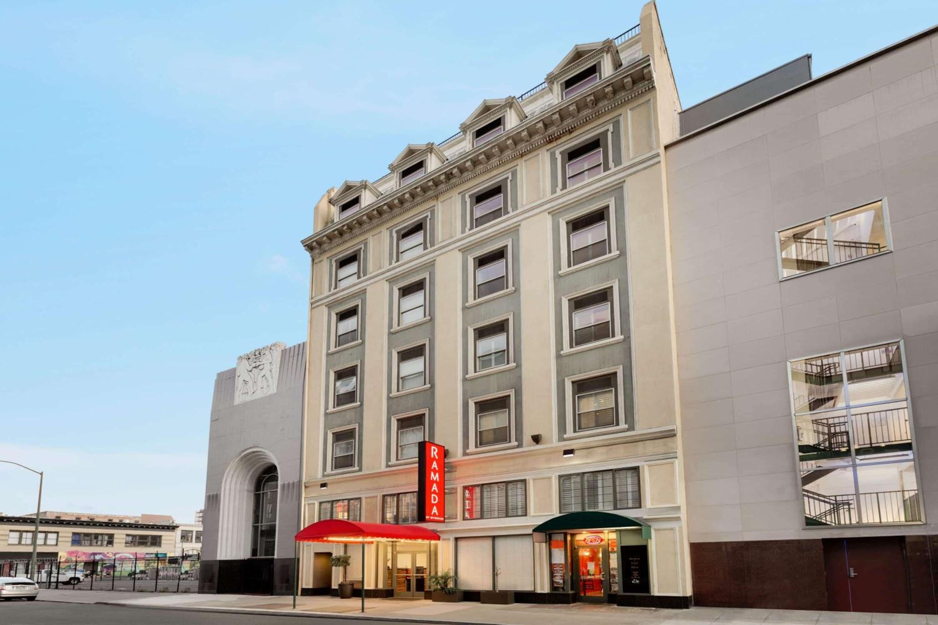 Ramada by Wyndham Oakland Downtown City Center, Oakland