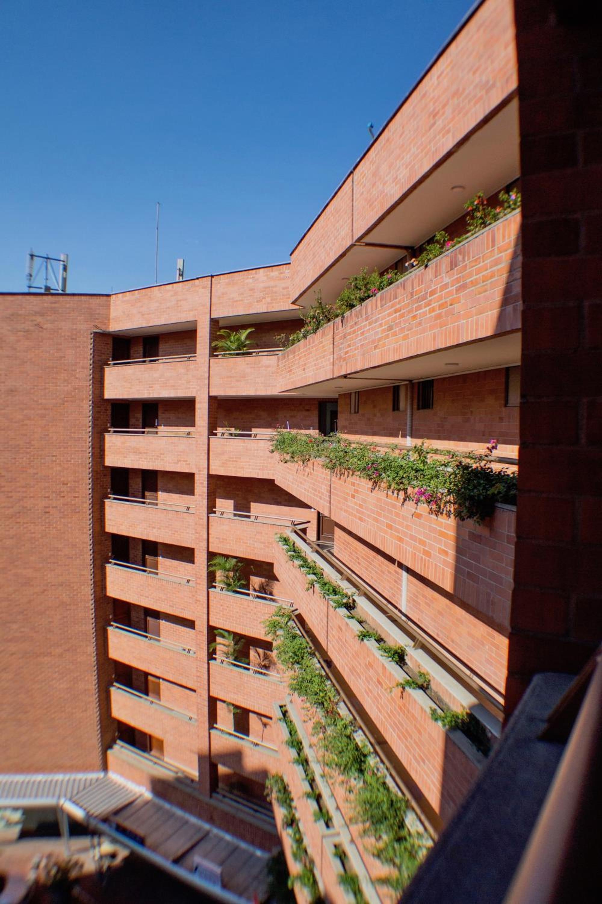 Portal del Rodeo ApartaHotel - Arkadia Mall, Medellín