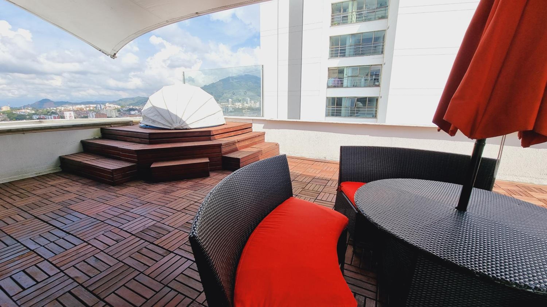 Foto de Habitat Suites Hotel By GHO Hoteles