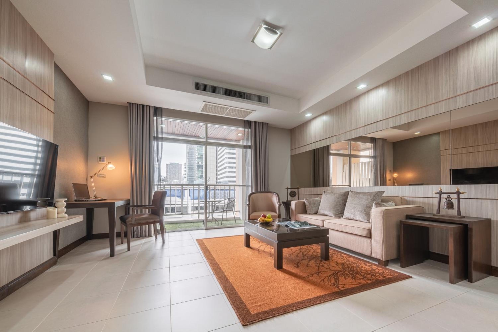 Foto de Grand Asoke Suites Boutique Residence