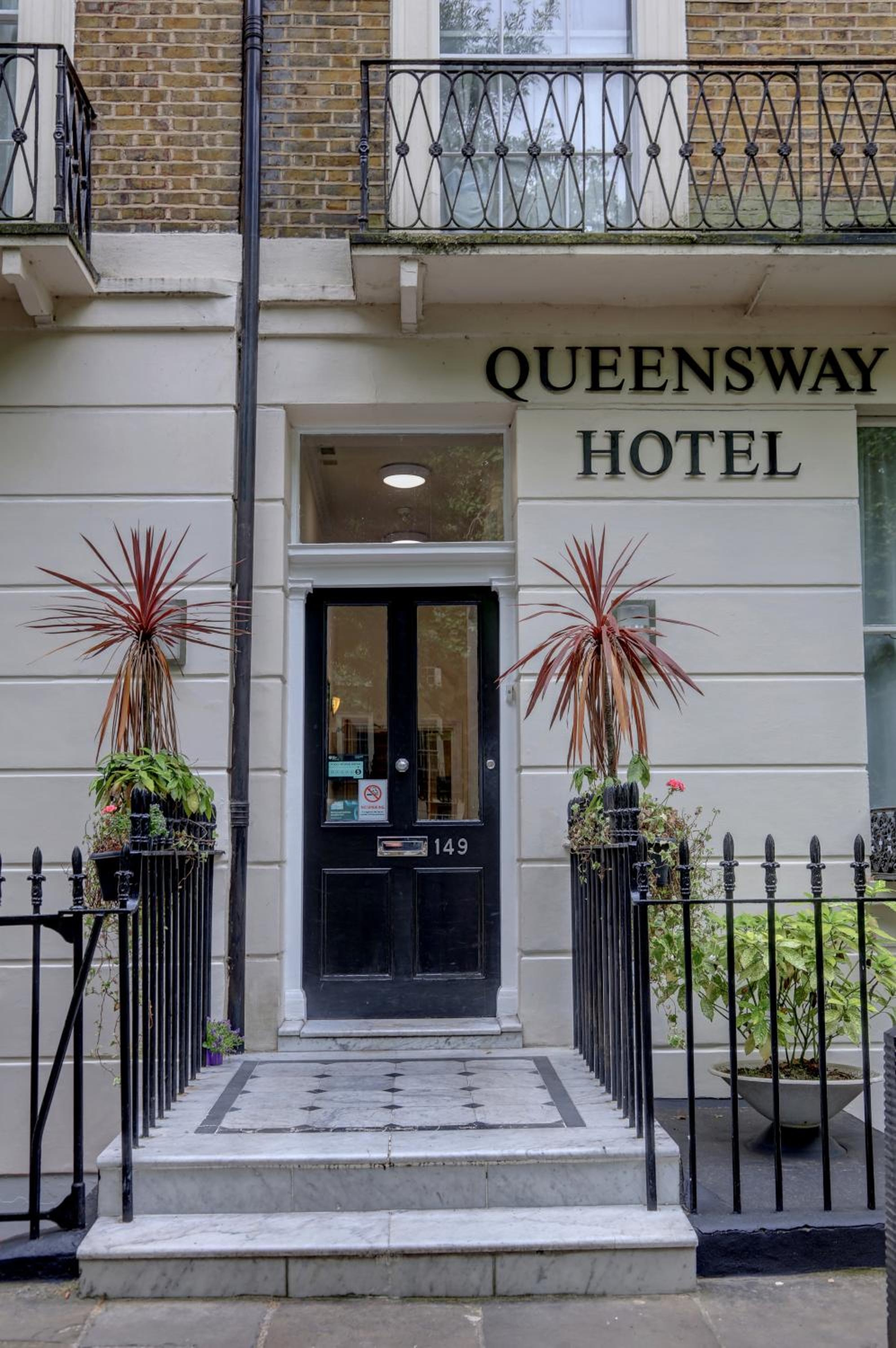 Queensway Hotel, Sure Hotel Collection by Best Western, London