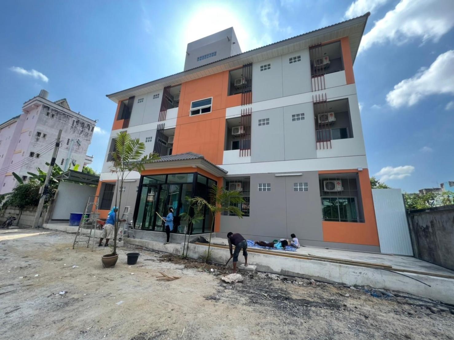 Firstbuild Apartment (เฟิร์สบิวท์อพาร์ทเม้น)
