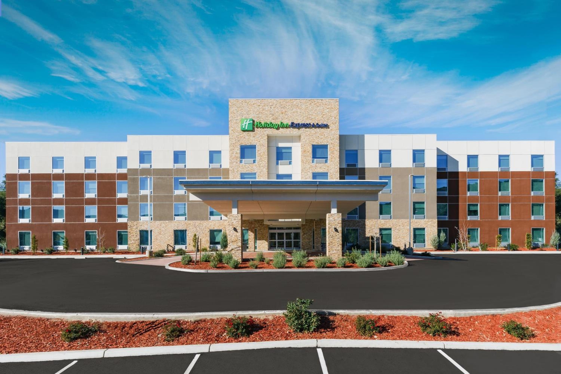 Holiday Inn Express & Suites Oakhurst-Yosemite Park Area by IHG, Oakhurst