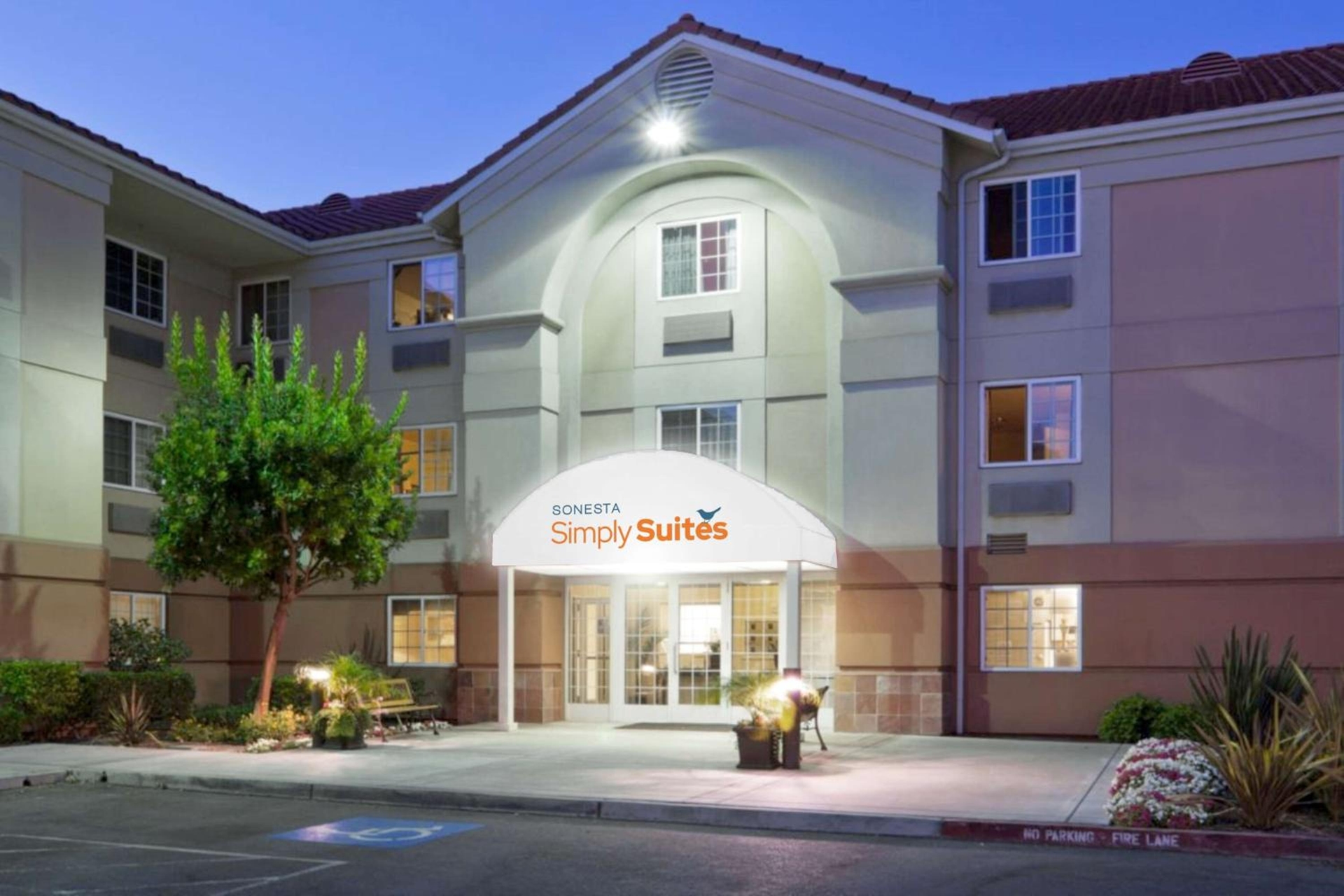 Sonesta Simply Suites Silicon Valley Santa Clara, Santa Clara