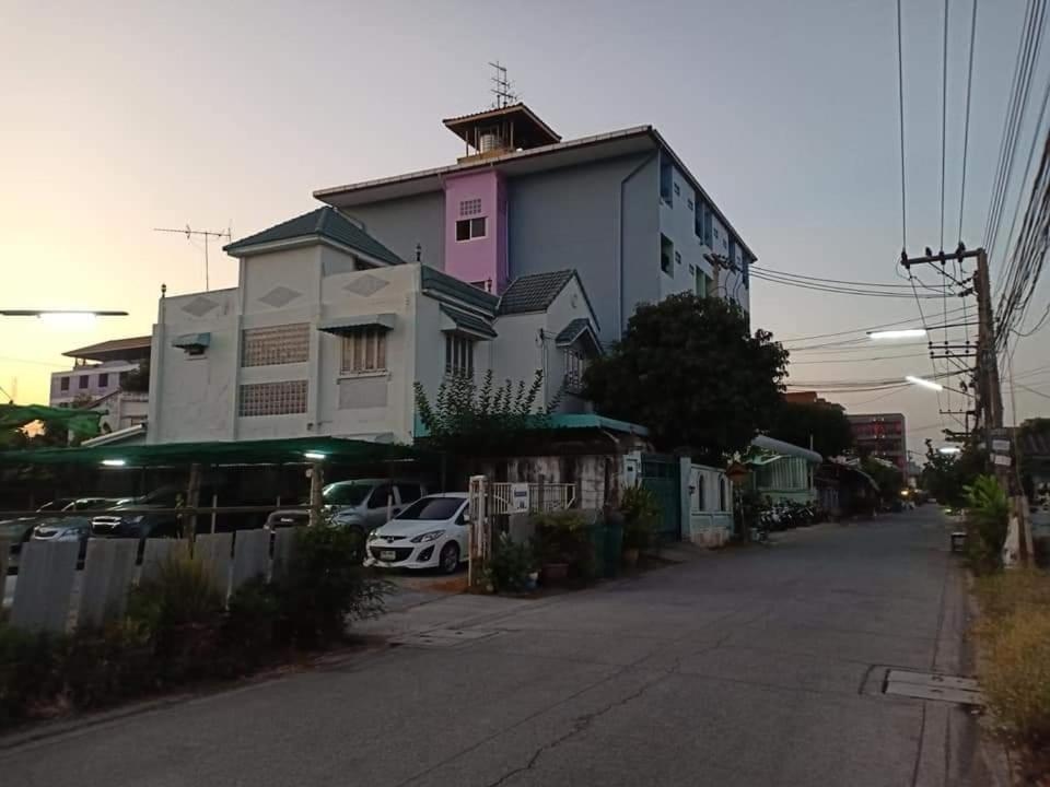 DD Mansion
