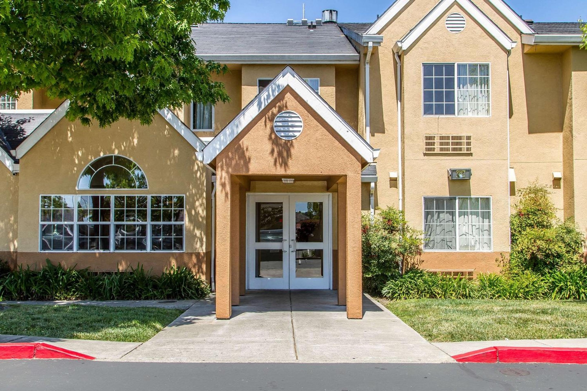 Econo Lodge Inn & Suites Santa Rosa South, Santa Rosa