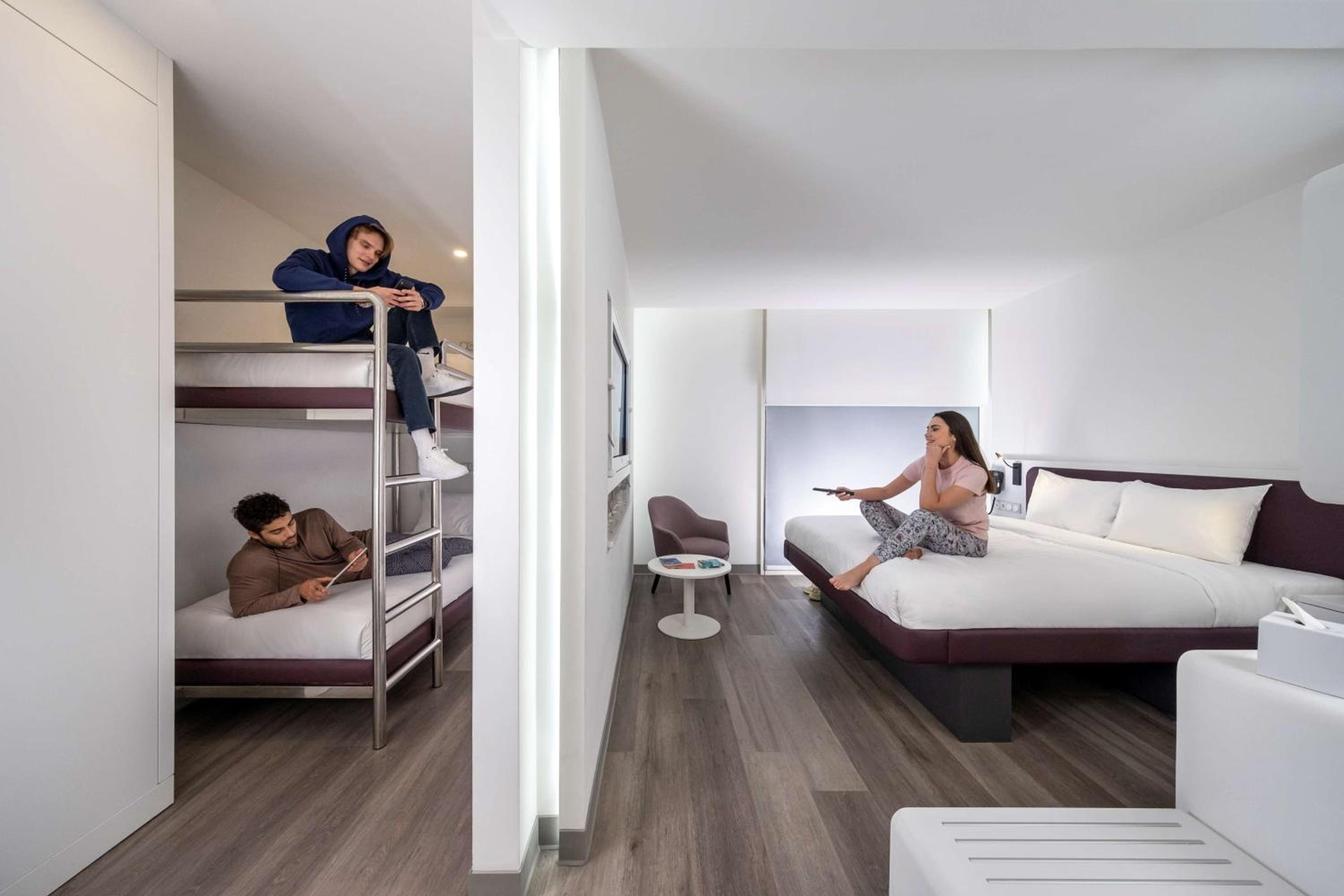 Foto de YOTELAIR Istanbul Airport, Duty free - International Transit area