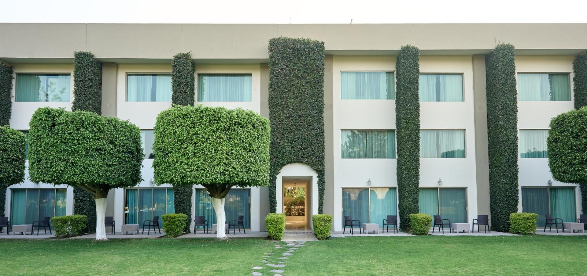 Hotel Estancia Business Class
