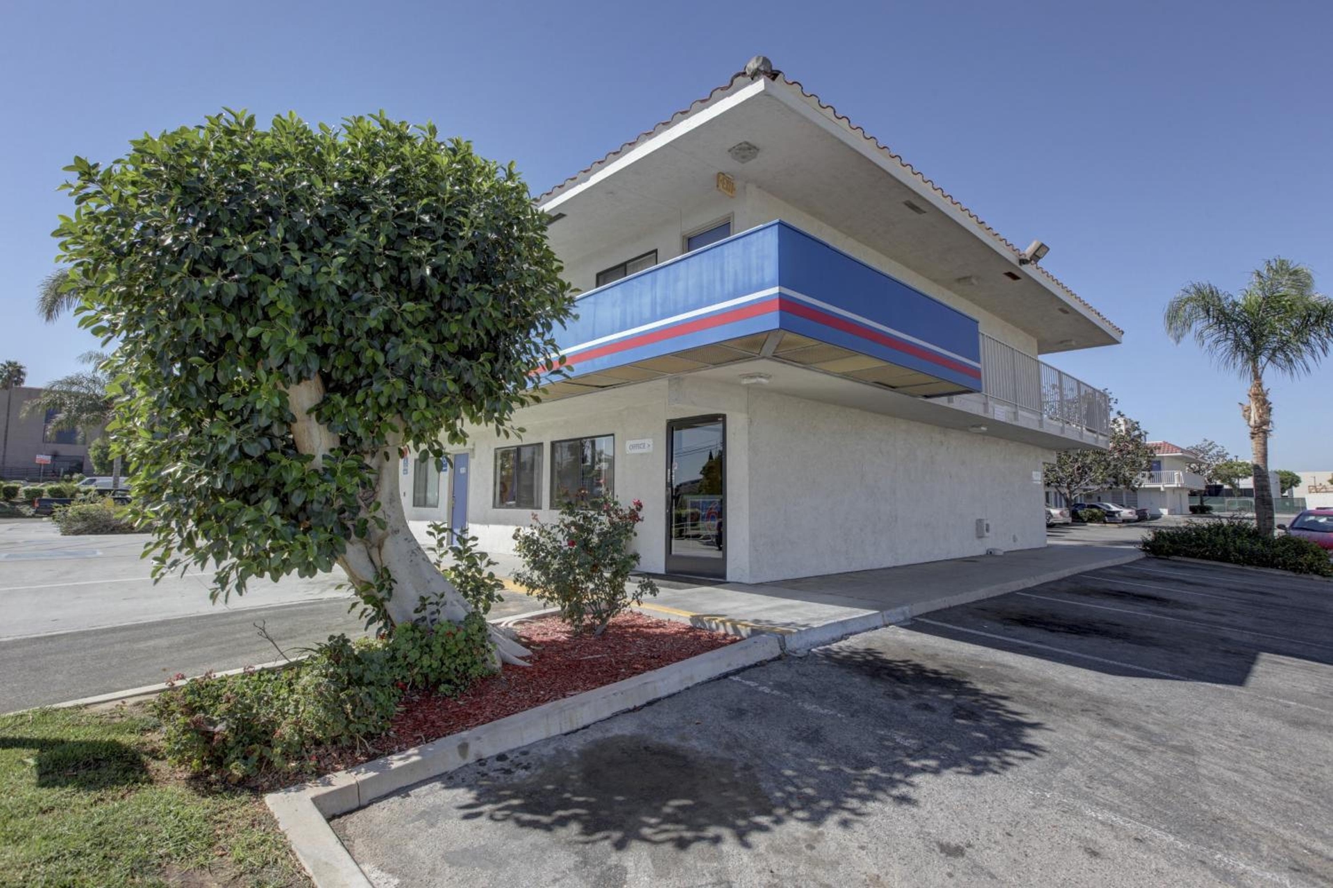 Motel 6-Corona, CA, Corona