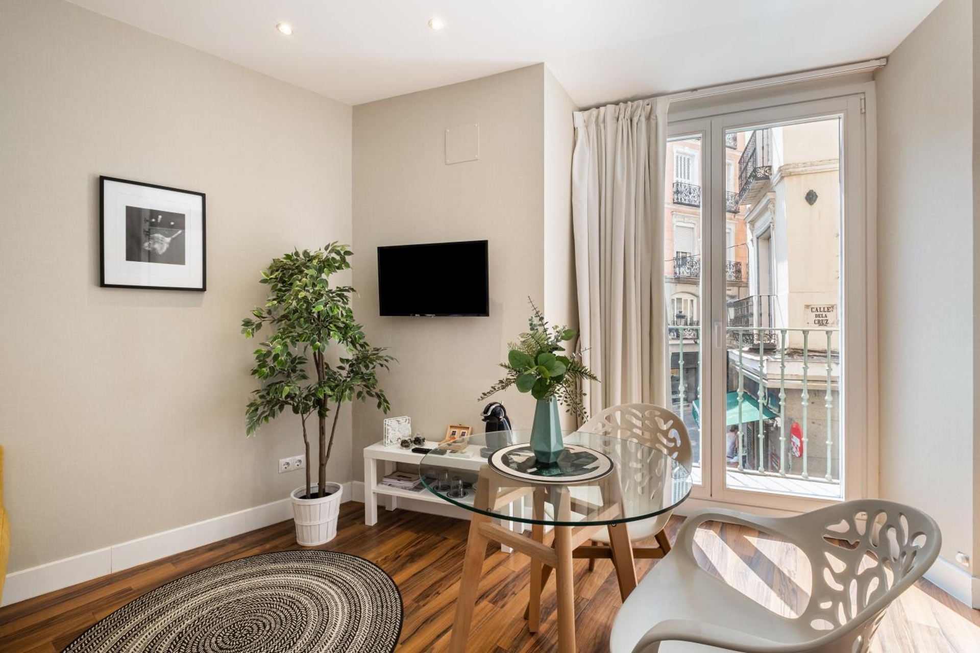 Apartamentos Cruz, Madrid