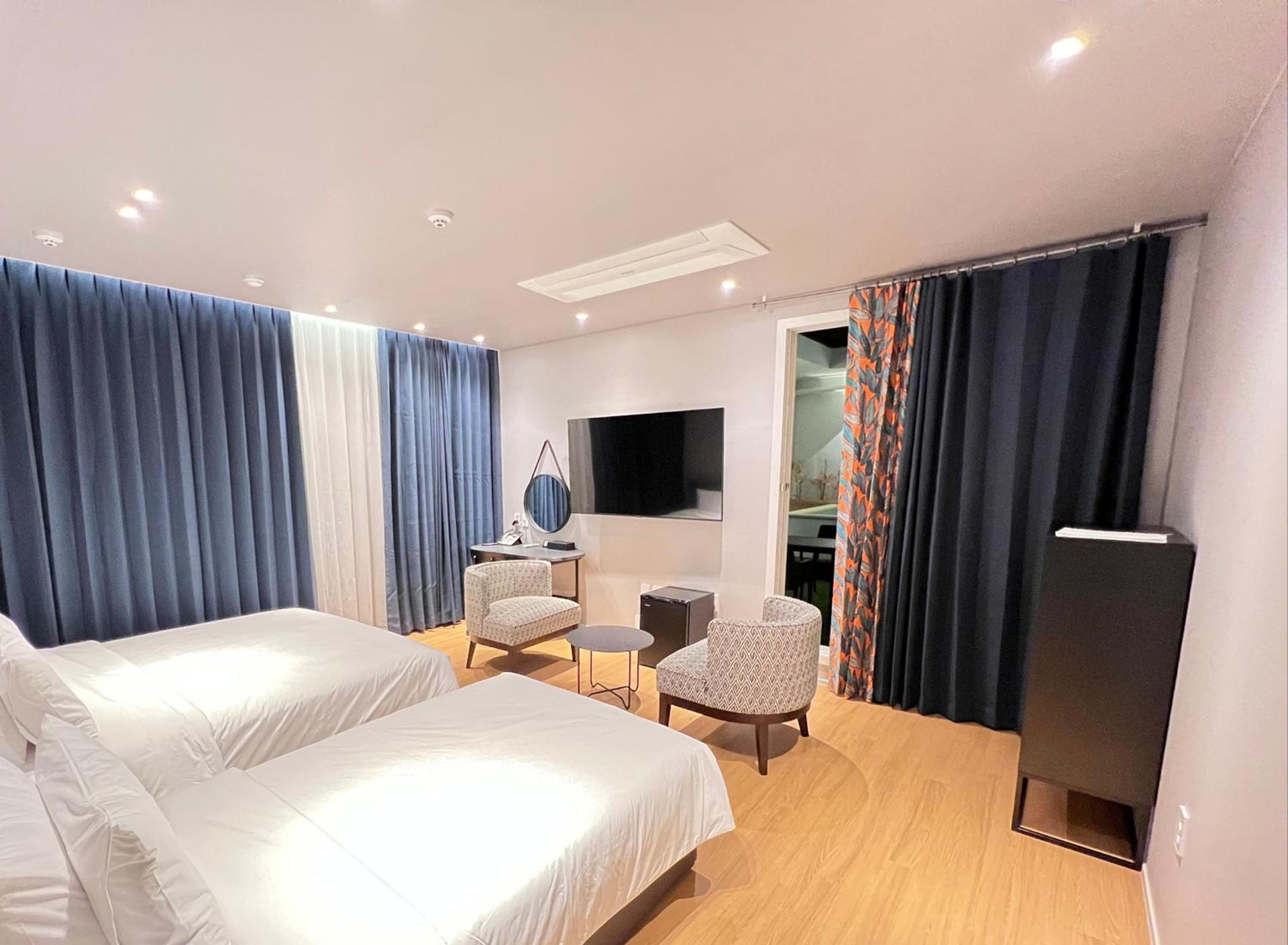 Foto de Jinhae Intercity Hotel