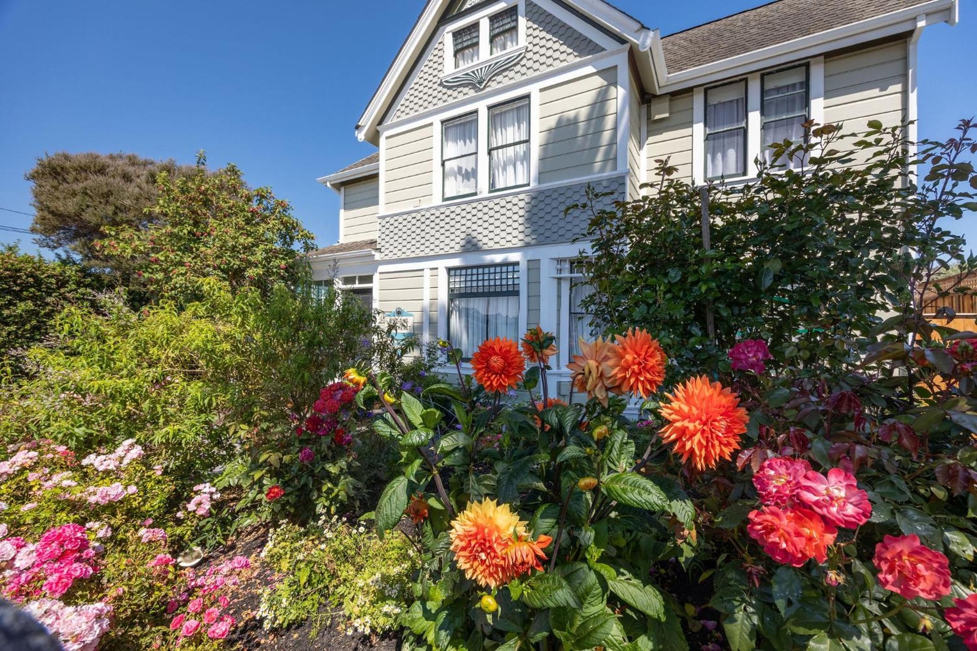 Nantucket Whale Inn, Half Moon Bay, Half Moon Bay