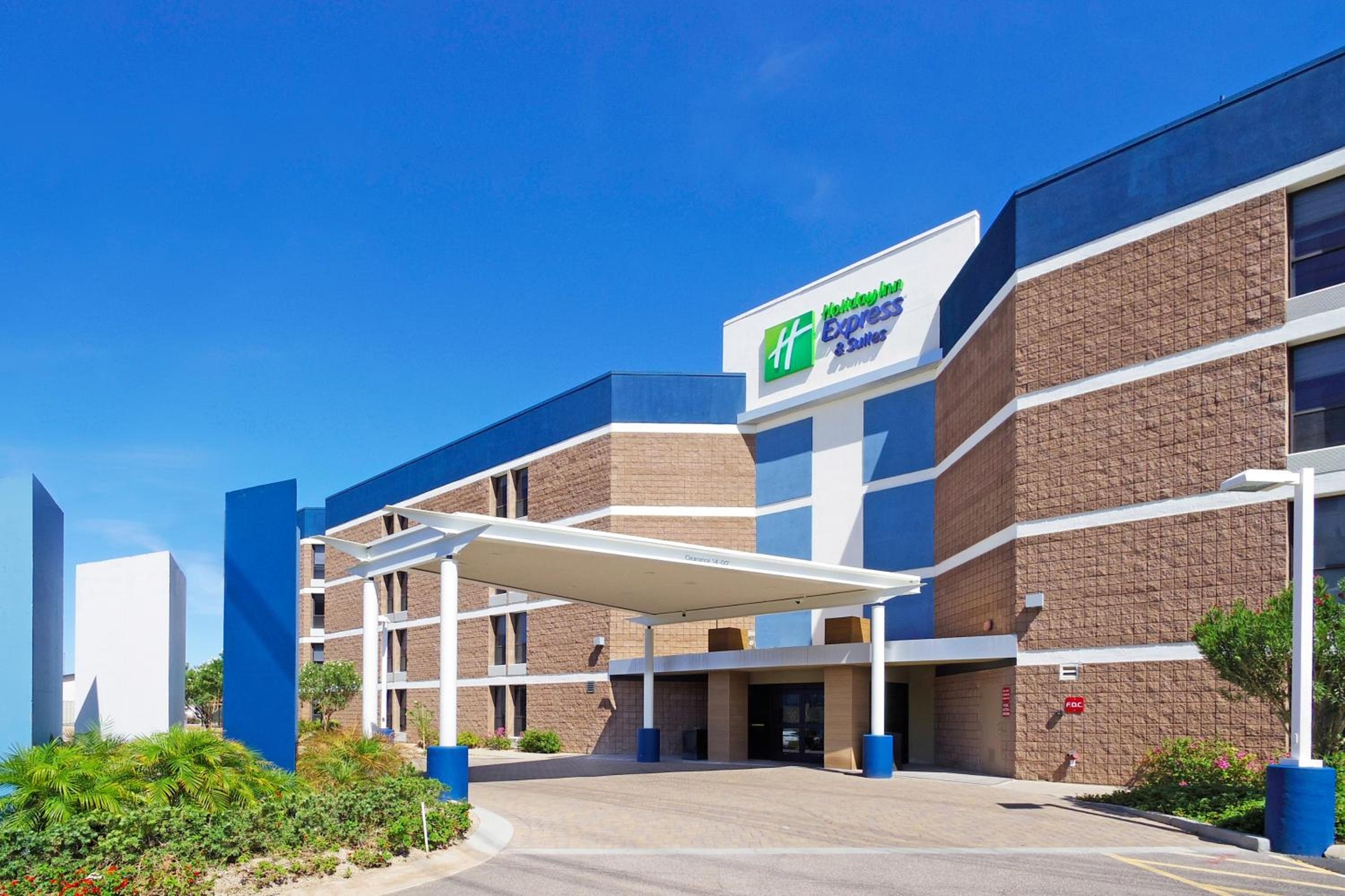 Holiday Inn Express & Suites Phoenix - Tempe by IHG, Tempe