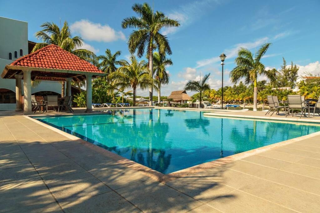 Foto de Elegant Lagoon front Villa by CASA PARAISO