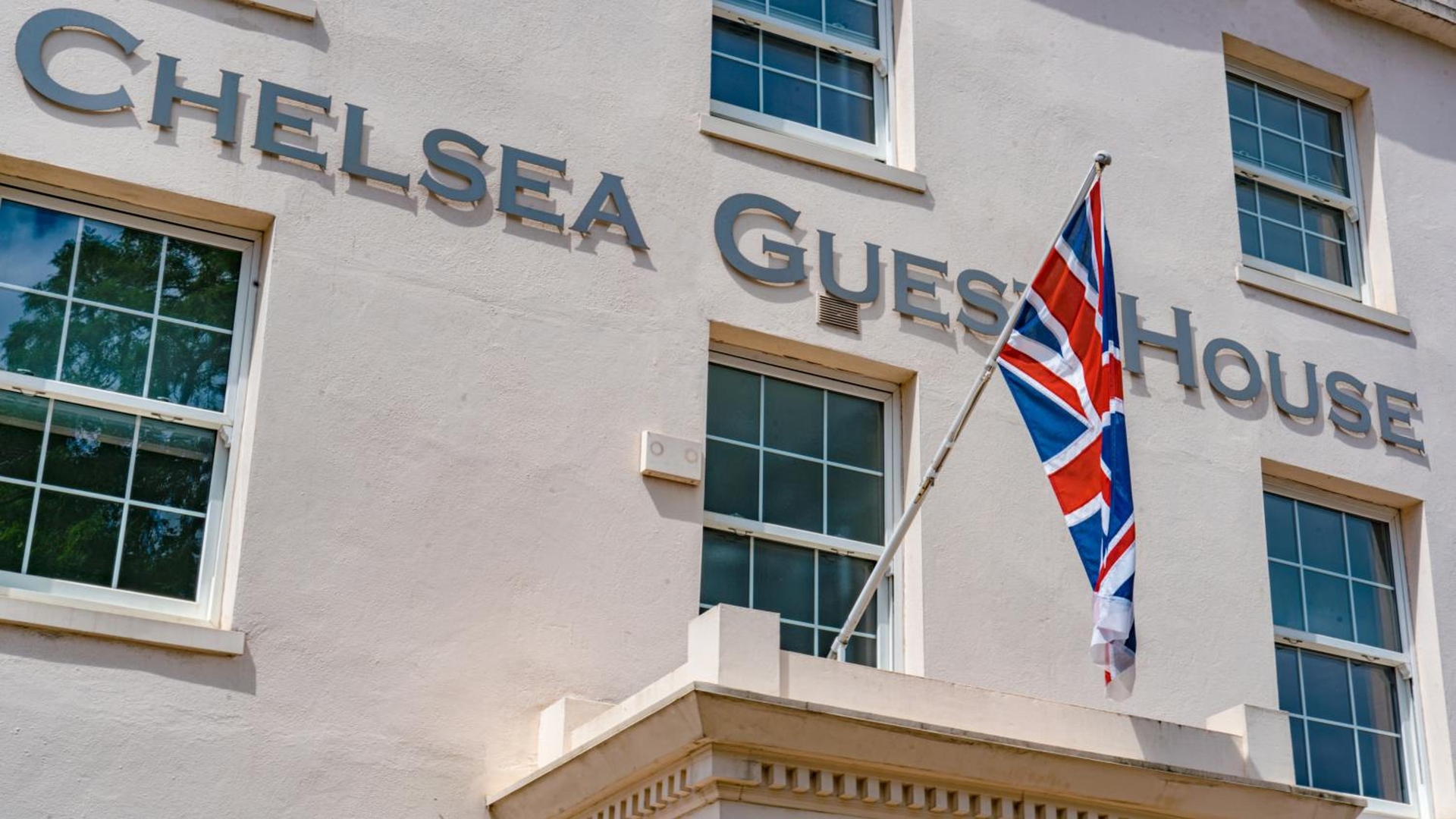 Chelsea Guest House, London