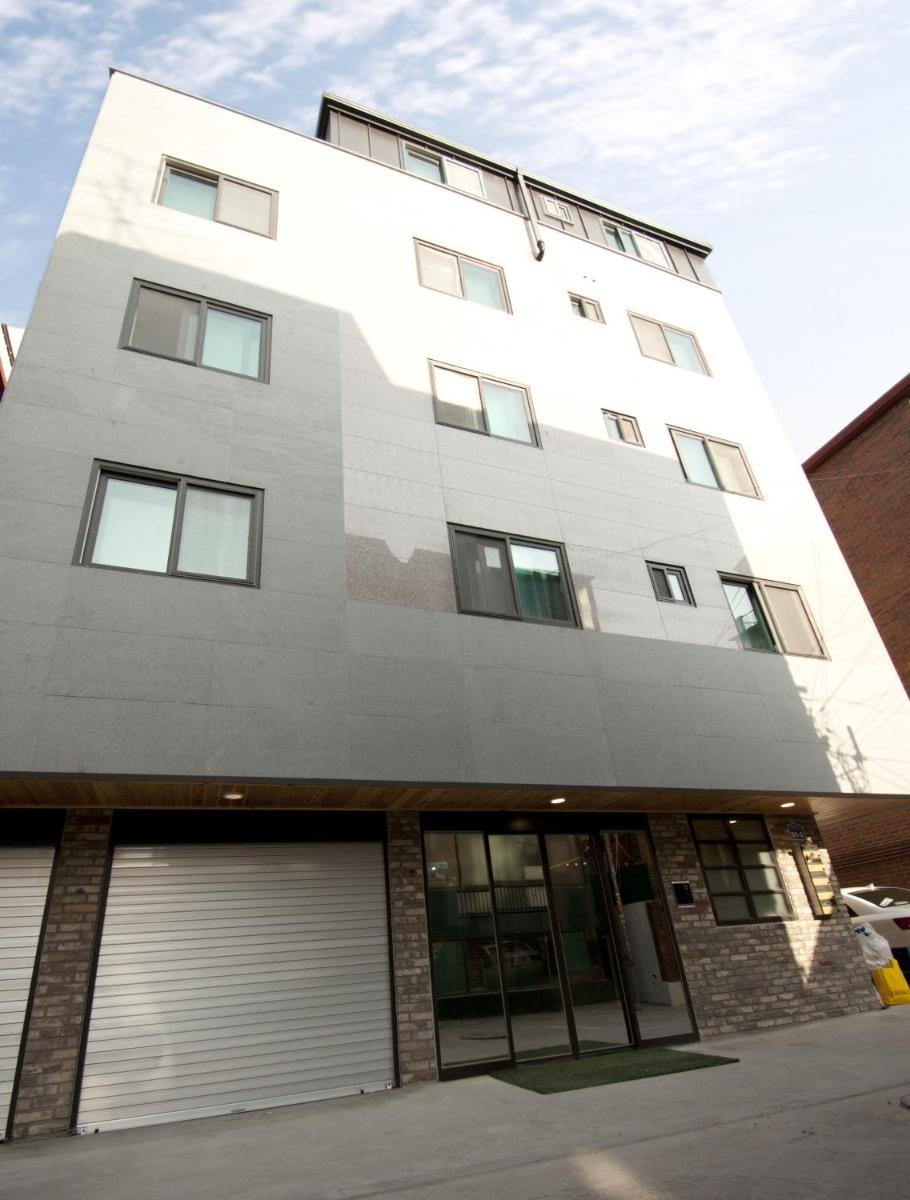 Twin Rabbit Guesthouse