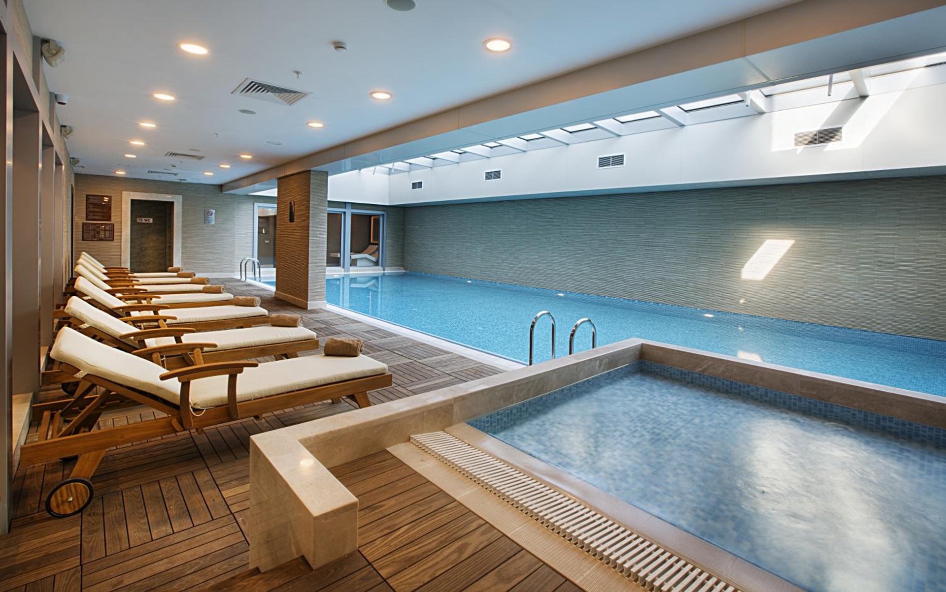 Foto de Dedeman Bostanci Istanbul Hotel & Convention Center