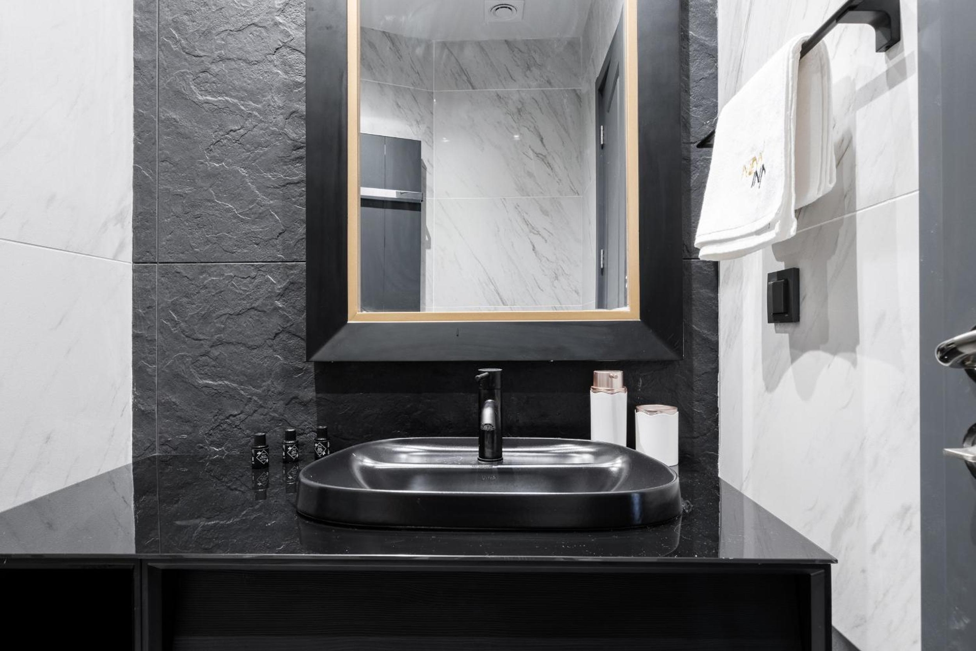 Foto de Benesta Residence by NewInn