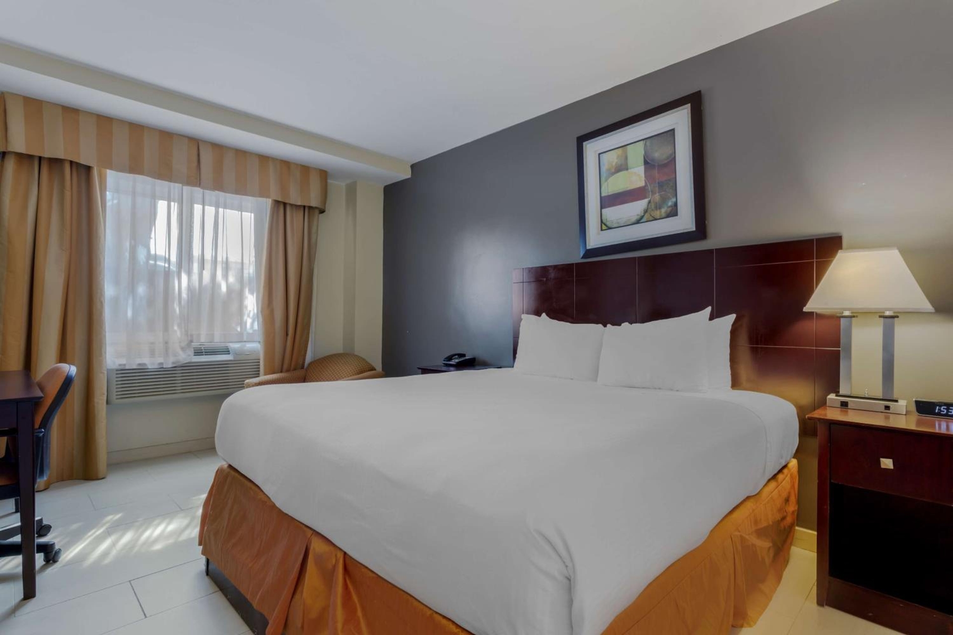 Foto de Best Western Plus Brooklyn Bay Hotel