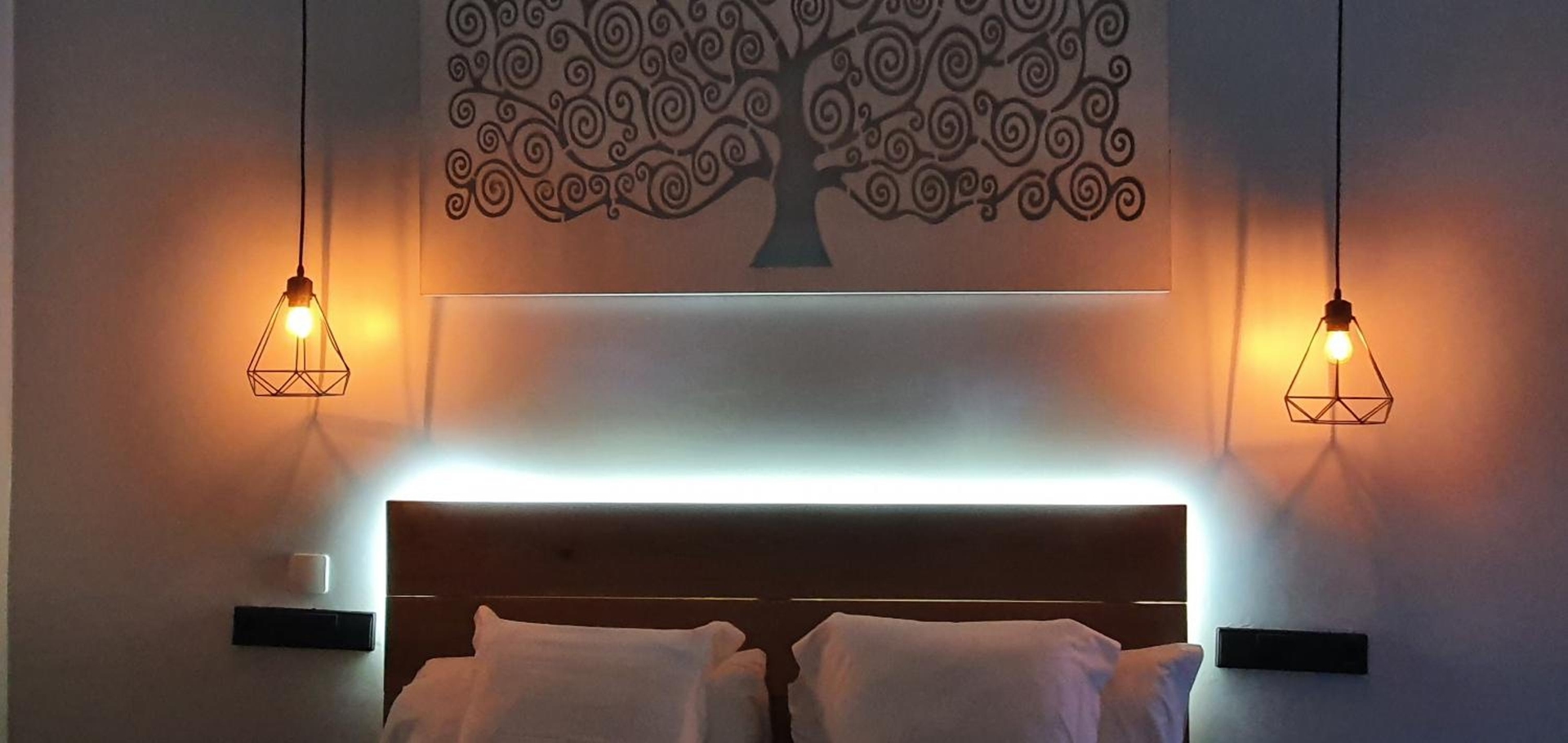 CH Otello Rooms by HEBEROOMS, Madrid