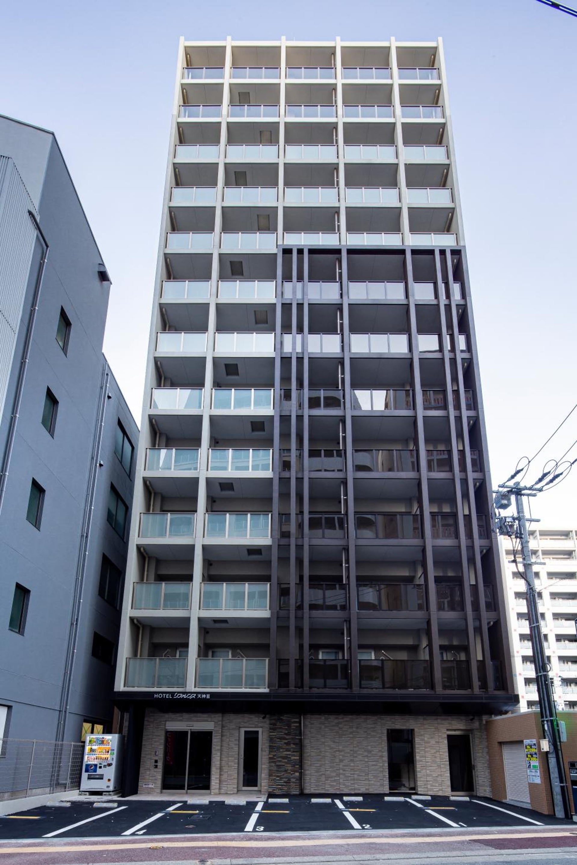 Hotel Reference Tenjin III