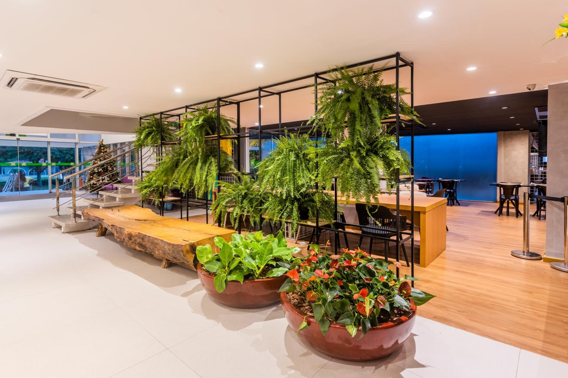 Foto de Ibis Styles Belém Hangar