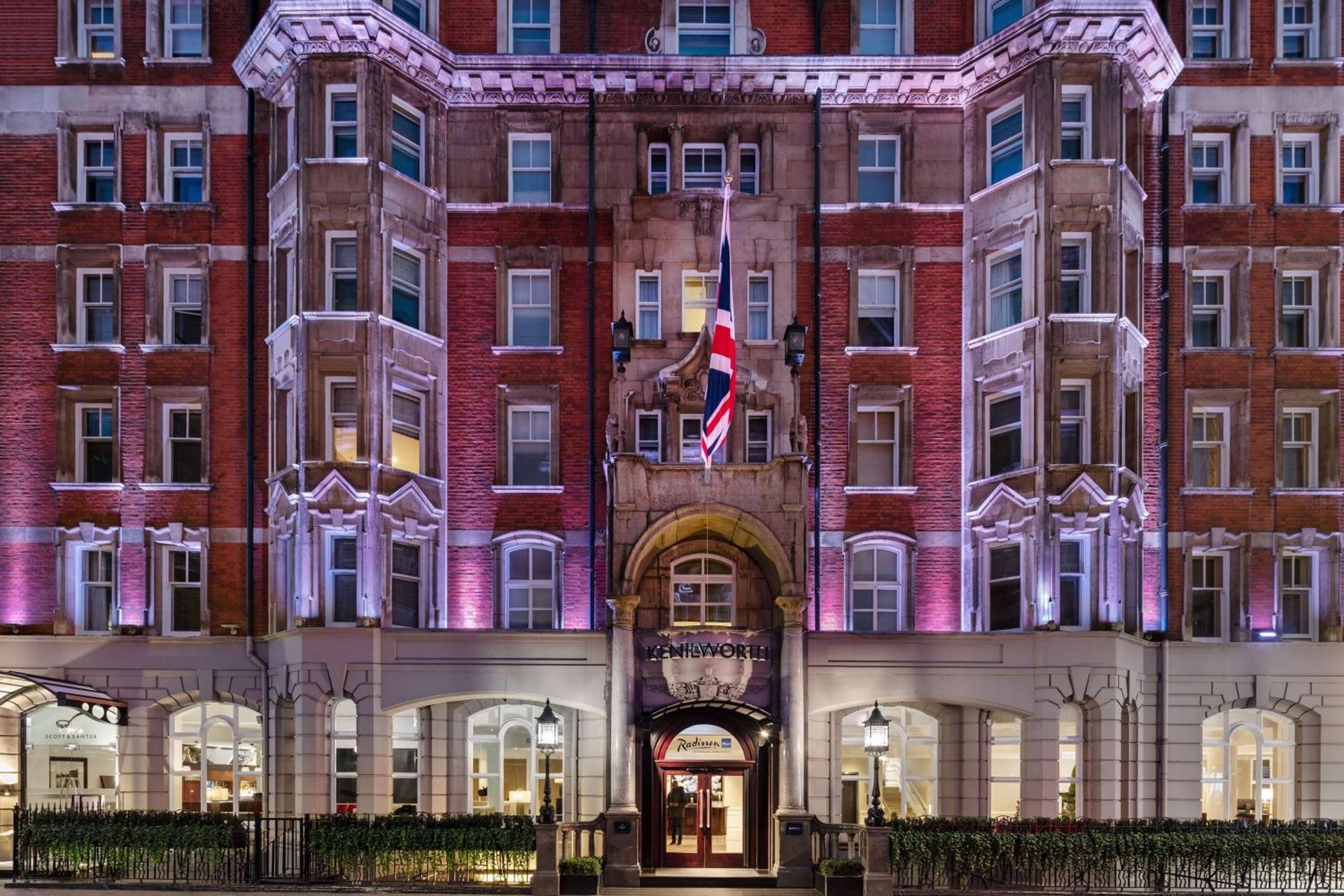 Radisson Blu Hotel, London Tottenham Court Road, London