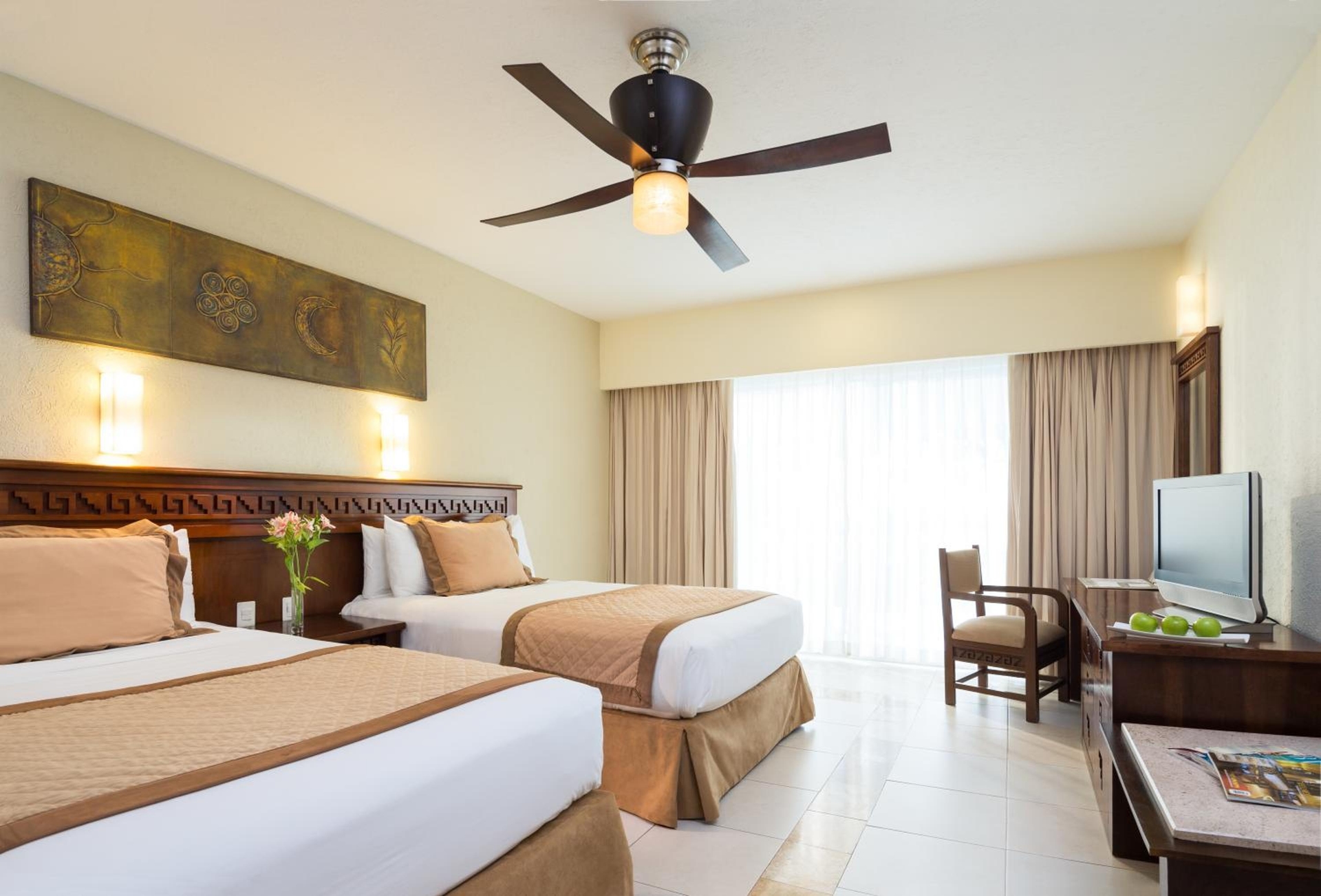 Foto de BlueBay Grand Esmeralda-All Inclusive