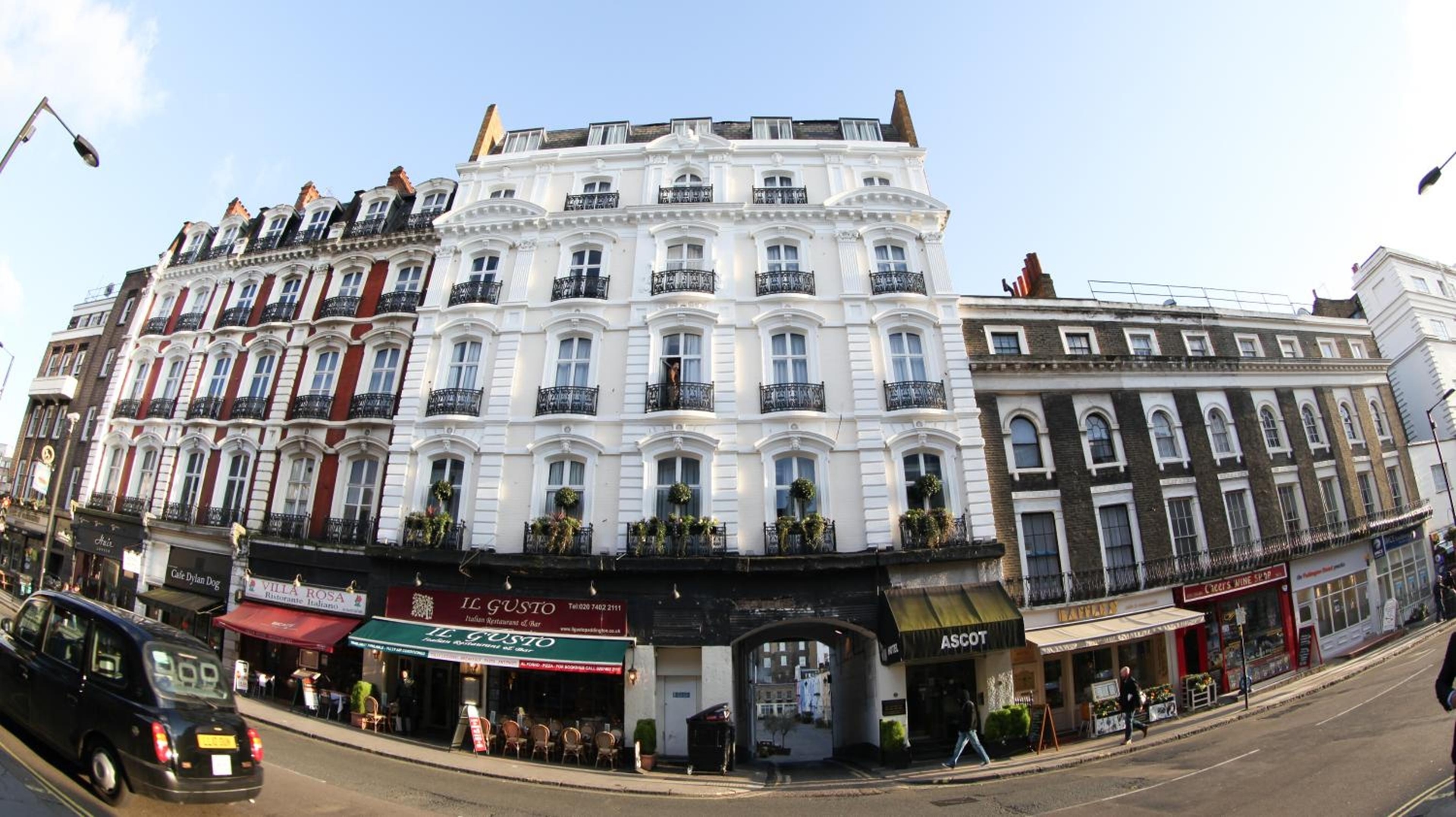 Ascot Hyde Park Hotel, London