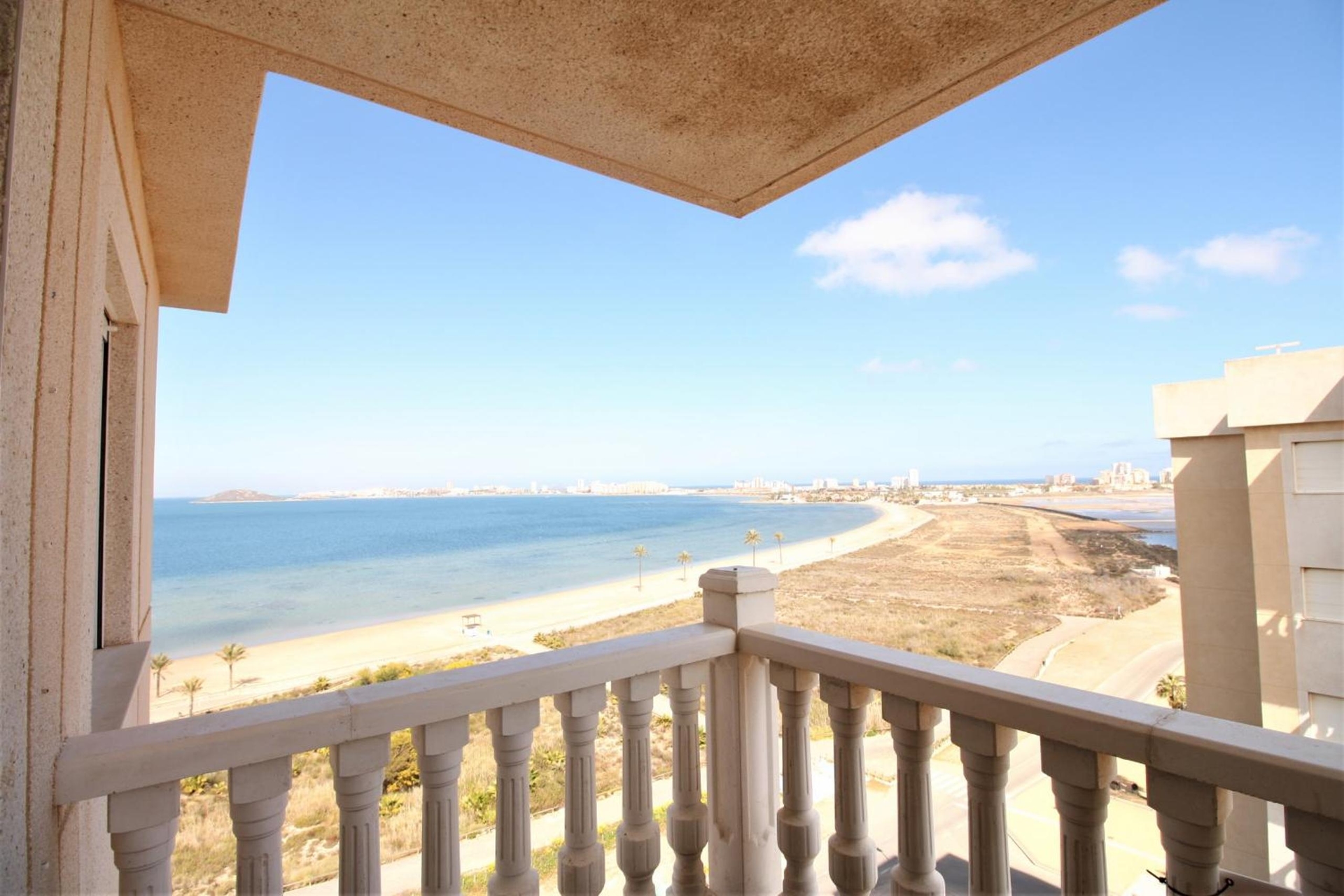 Spanish Connection - Villa Cristal, Playa Paraiso