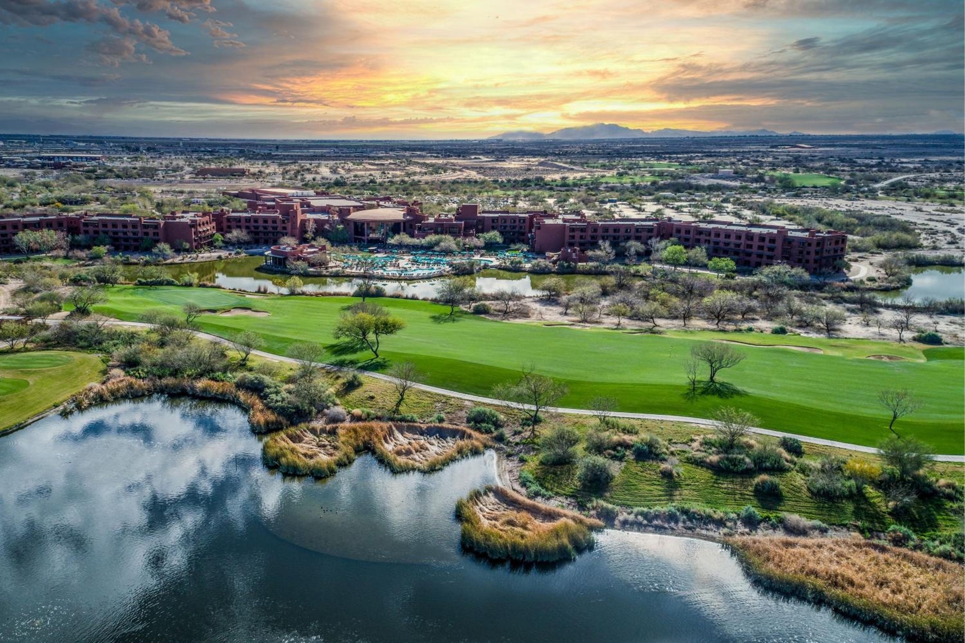 Sheraton Grand at Wild Horse Pass, Village of Gila Springs