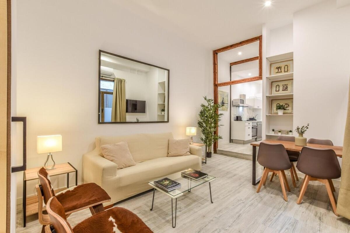 MyHouseSpain - Luxury flat next to Gran Vía, Madrid