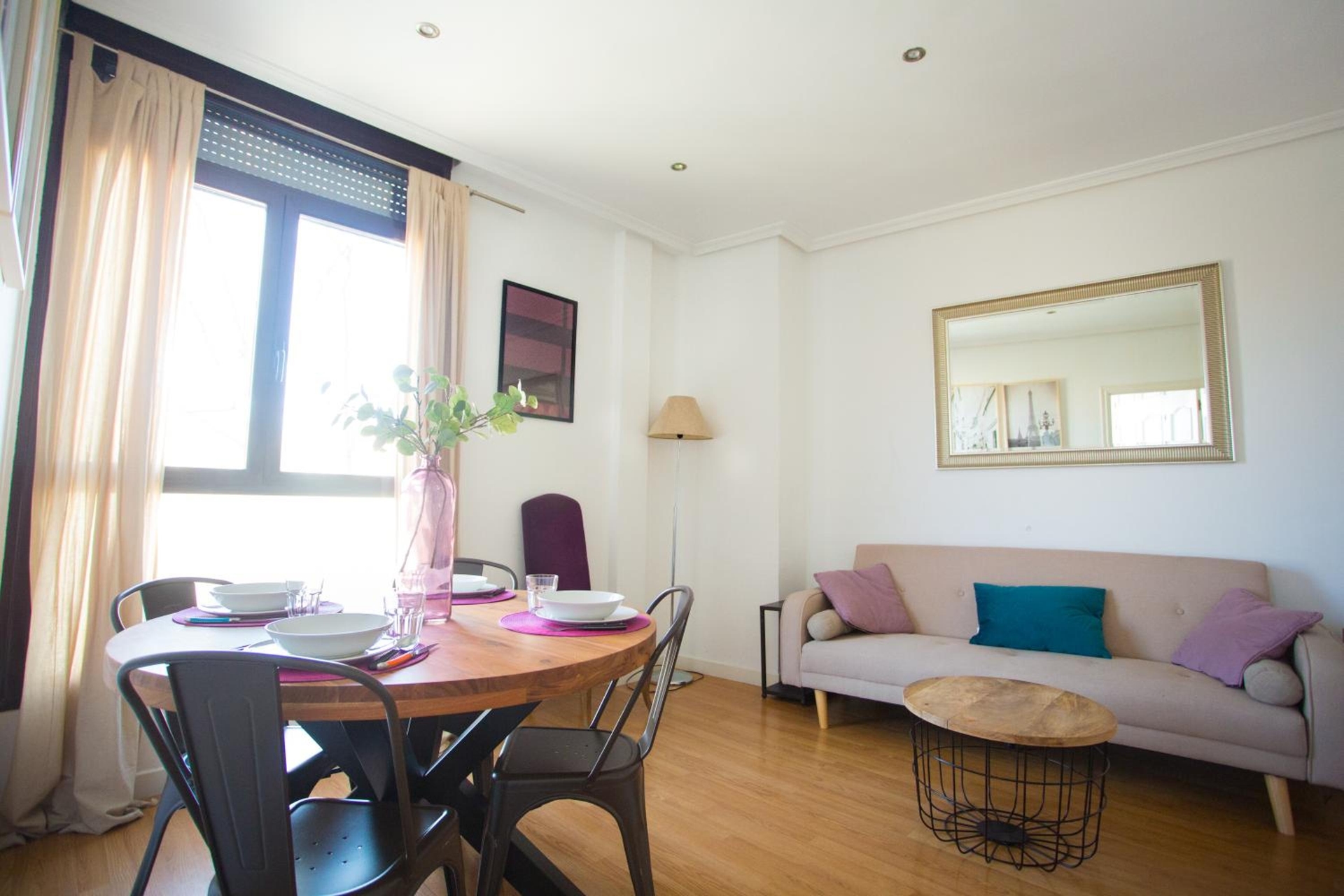 Apartament Glorieta Puerta de Toledo, Madrid