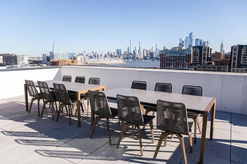 Foto de Dharma Home Suites Hoboken