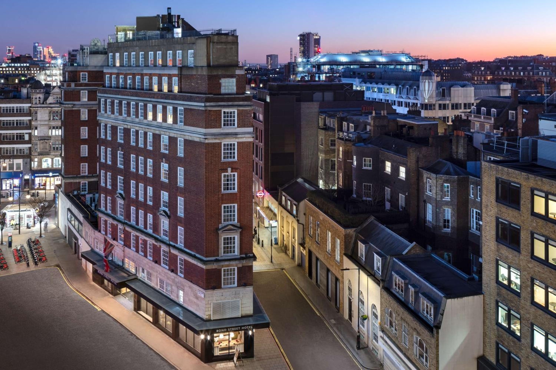 Radisson Blu Hotel, London Bond Street, London